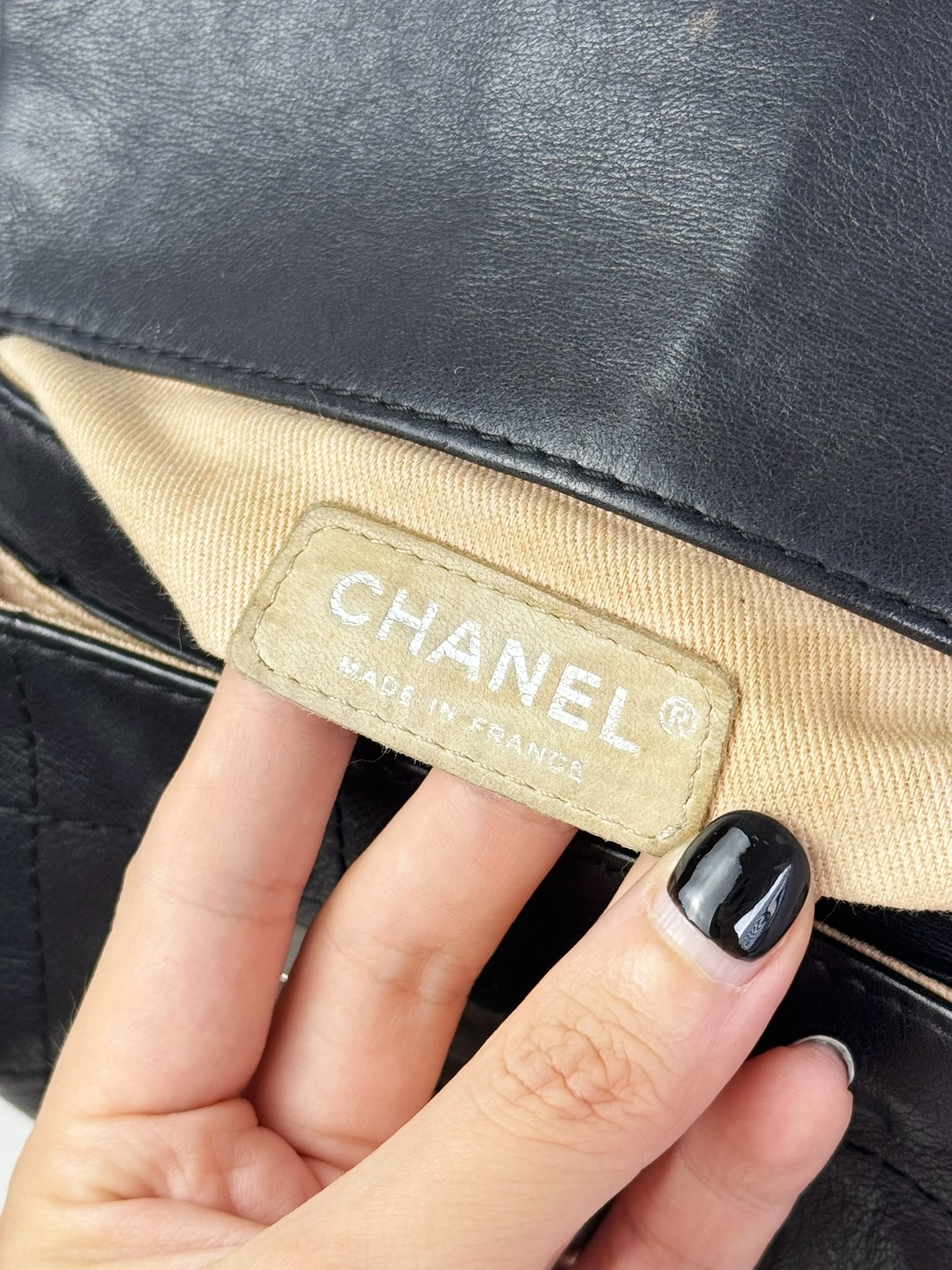 Chanel Vintage Black Chocolate Bar 2.55 Mademoiselle Lock Flap Shoulder Bag