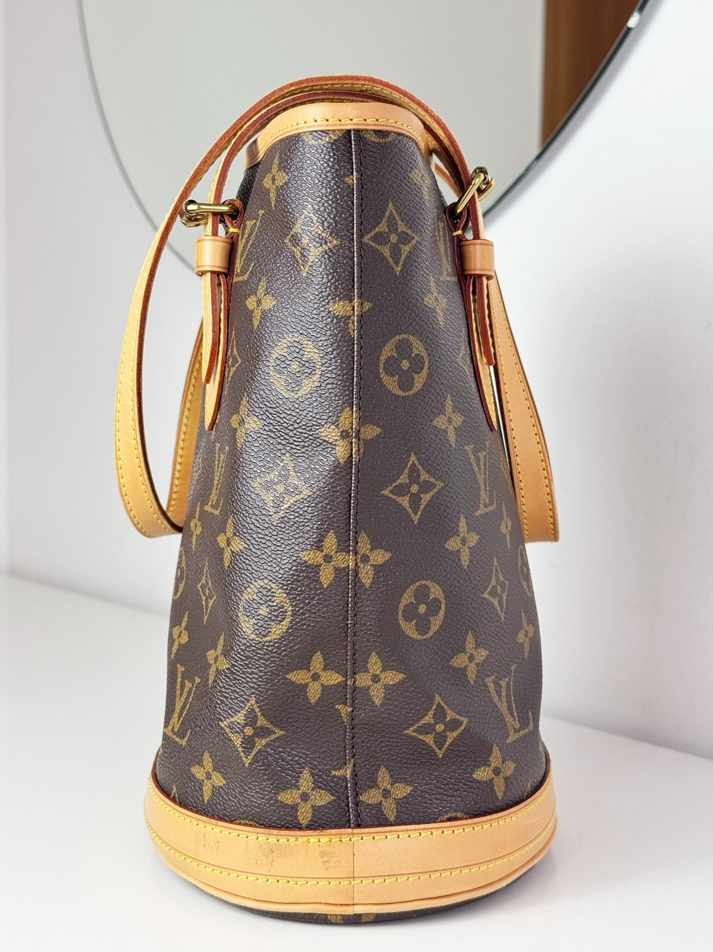 Louis Vuitton Vintage Marais Bucket Tote Shoulder Bag