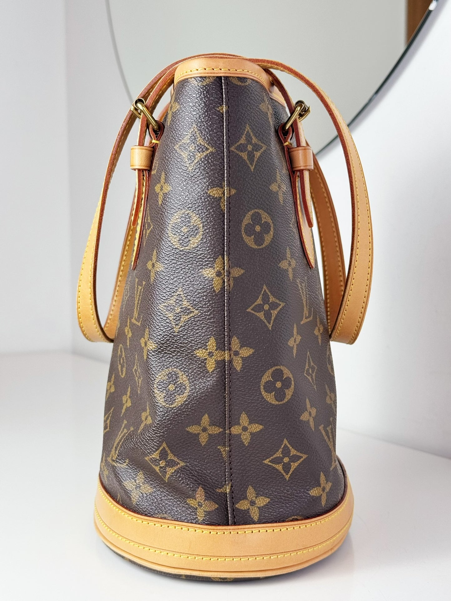 Louis Vuitton Vintage Marais Bucket Tote Shoulder Bag