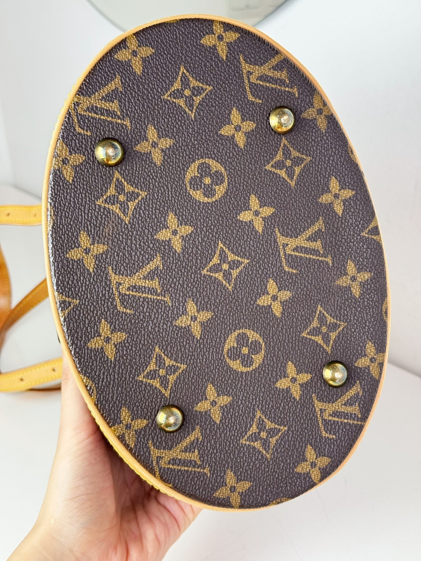 Louis Vuitton Vintage Marais Bucket Tote Shoulder Bag