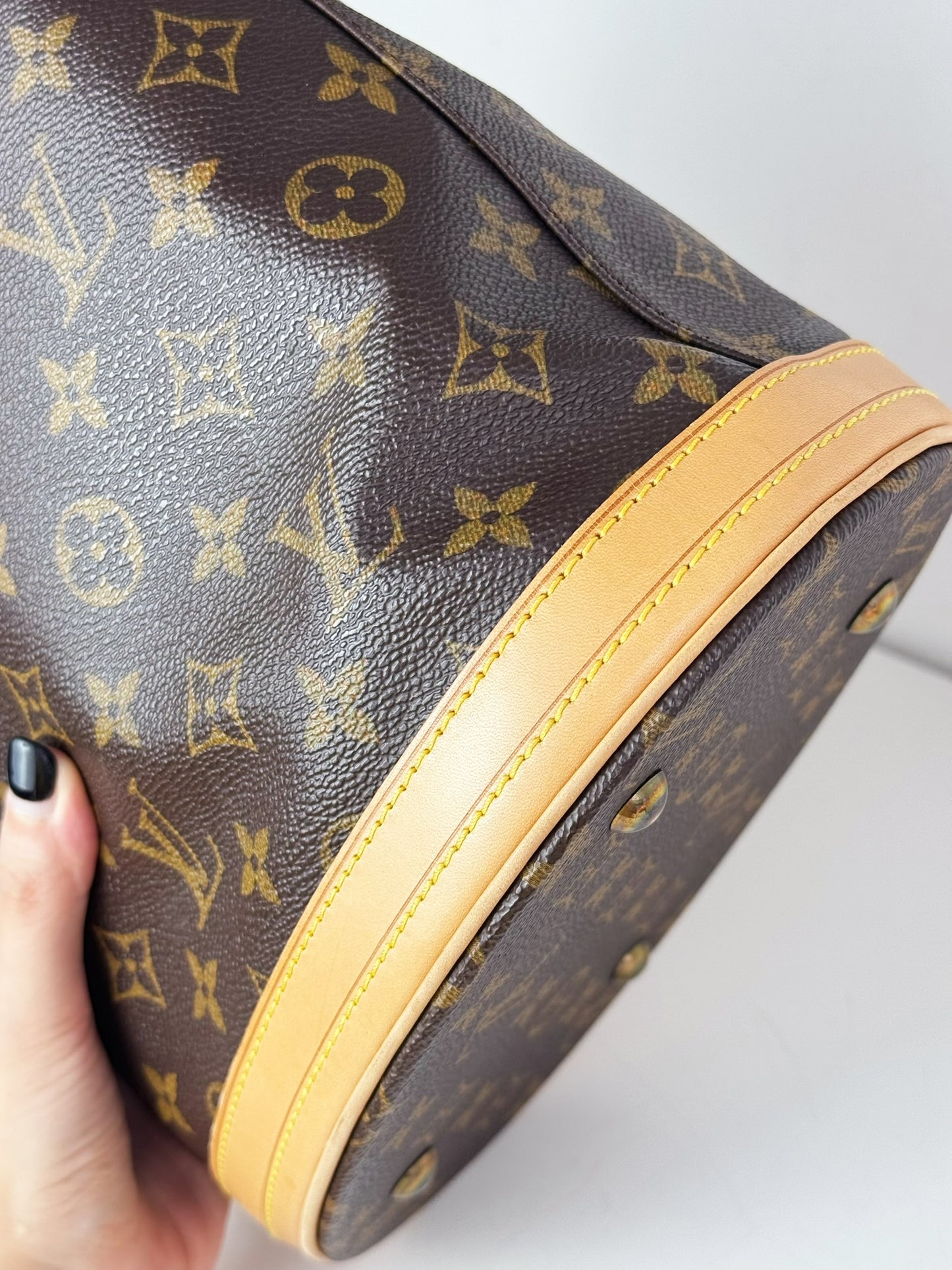 Louis Vuitton Vintage Marais Bucket Tote Shoulder Bag