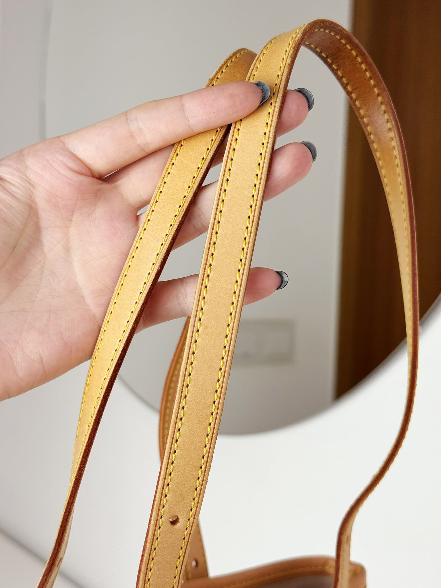 Louis Vuitton Vintage Marais Bucket Tote Shoulder Bag
