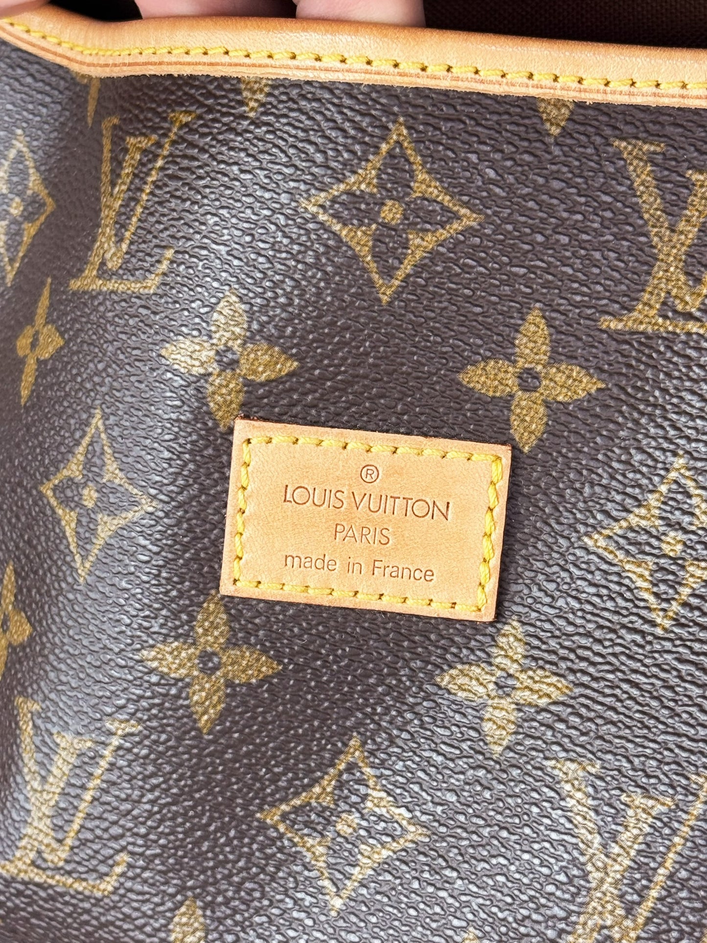 Louis Vuitton Vintage Saumur 30 Shoulder Crossbody Bag