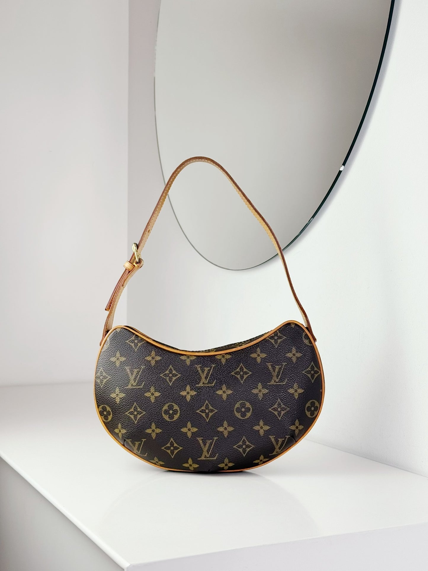 Louis Vuitton Vintage Croissant PM Shoulder Bag