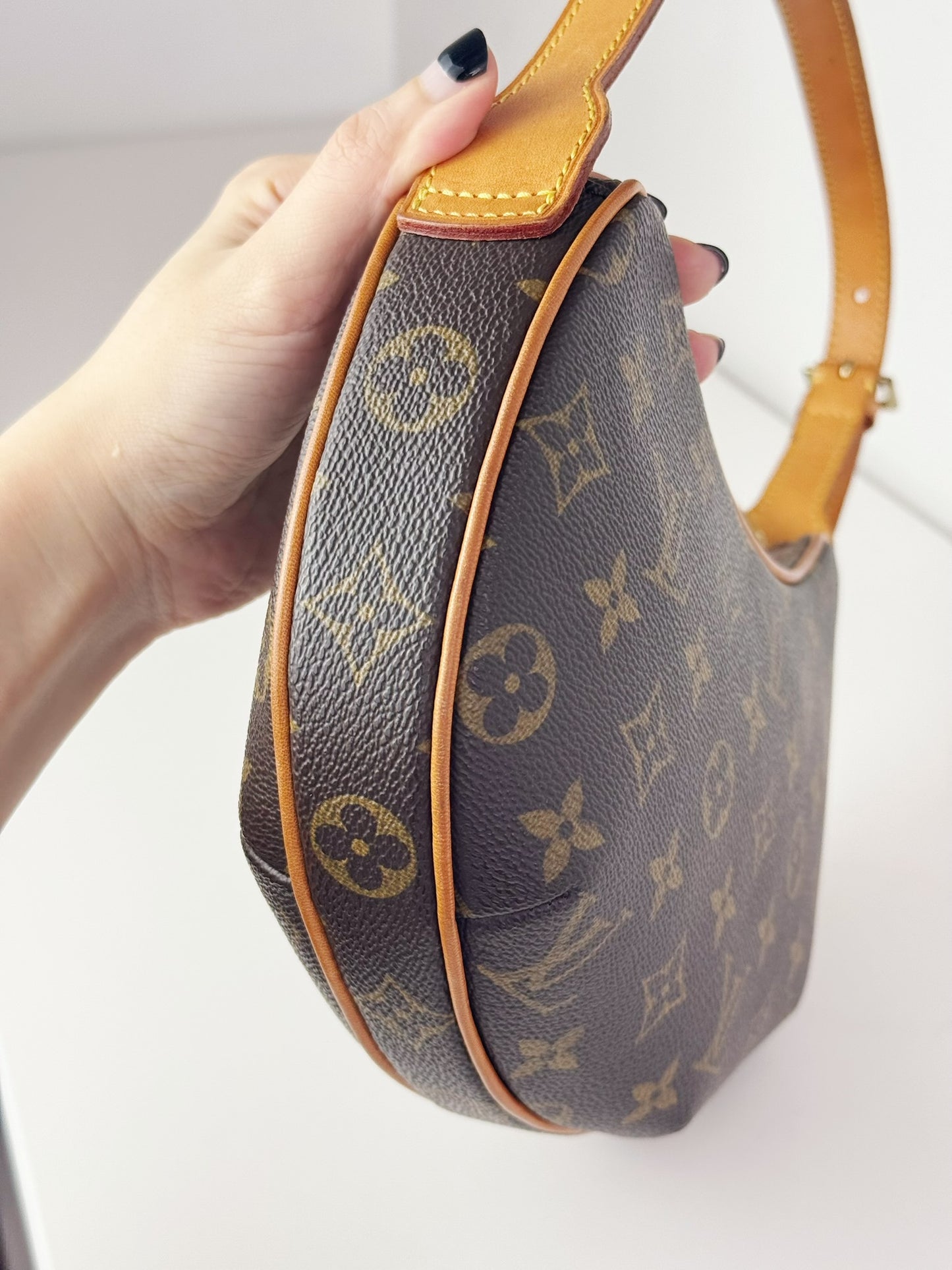 Louis Vuitton Vintage Croissant PM Shoulder Bag