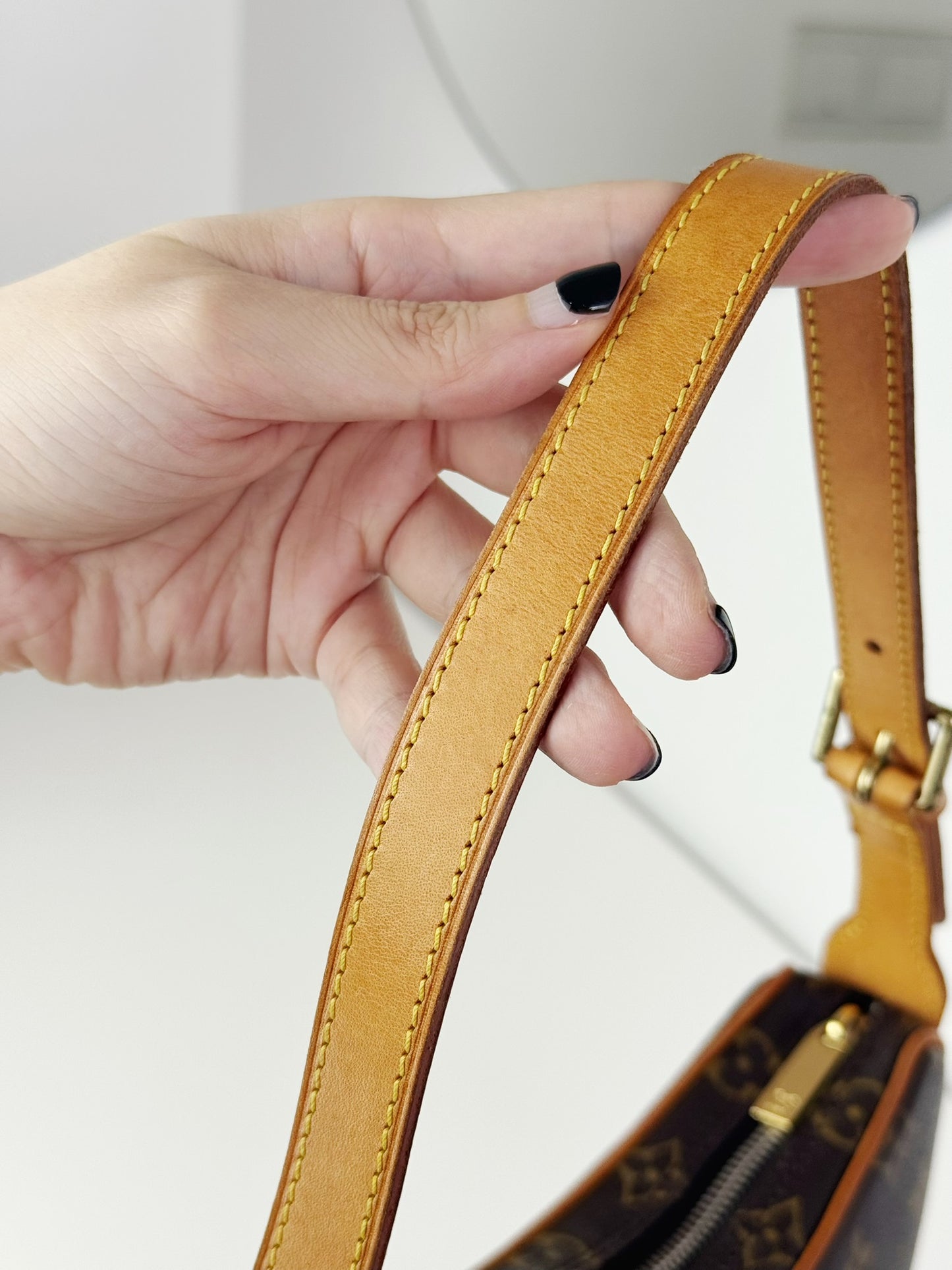 Louis Vuitton Vintage Croissant PM Shoulder Bag