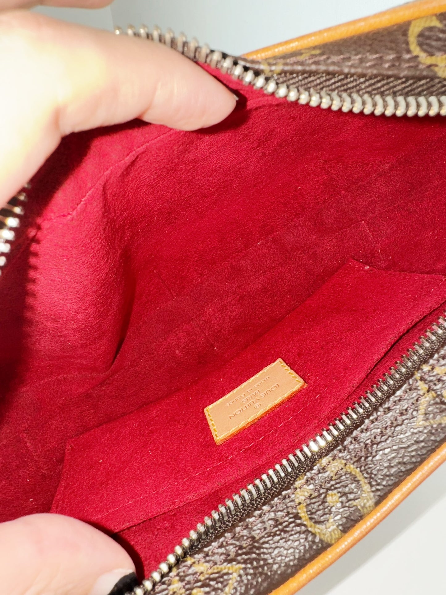 Louis Vuitton Vintage Croissant PM Shoulder Bag