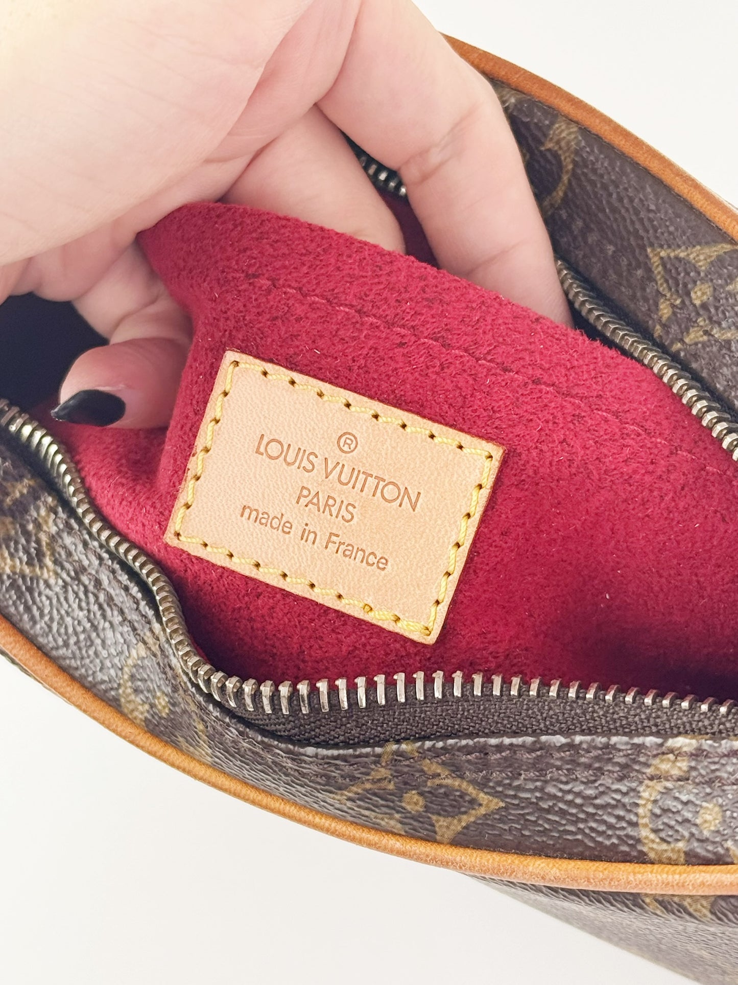 Louis Vuitton Vintage Croissant PM Shoulder Bag