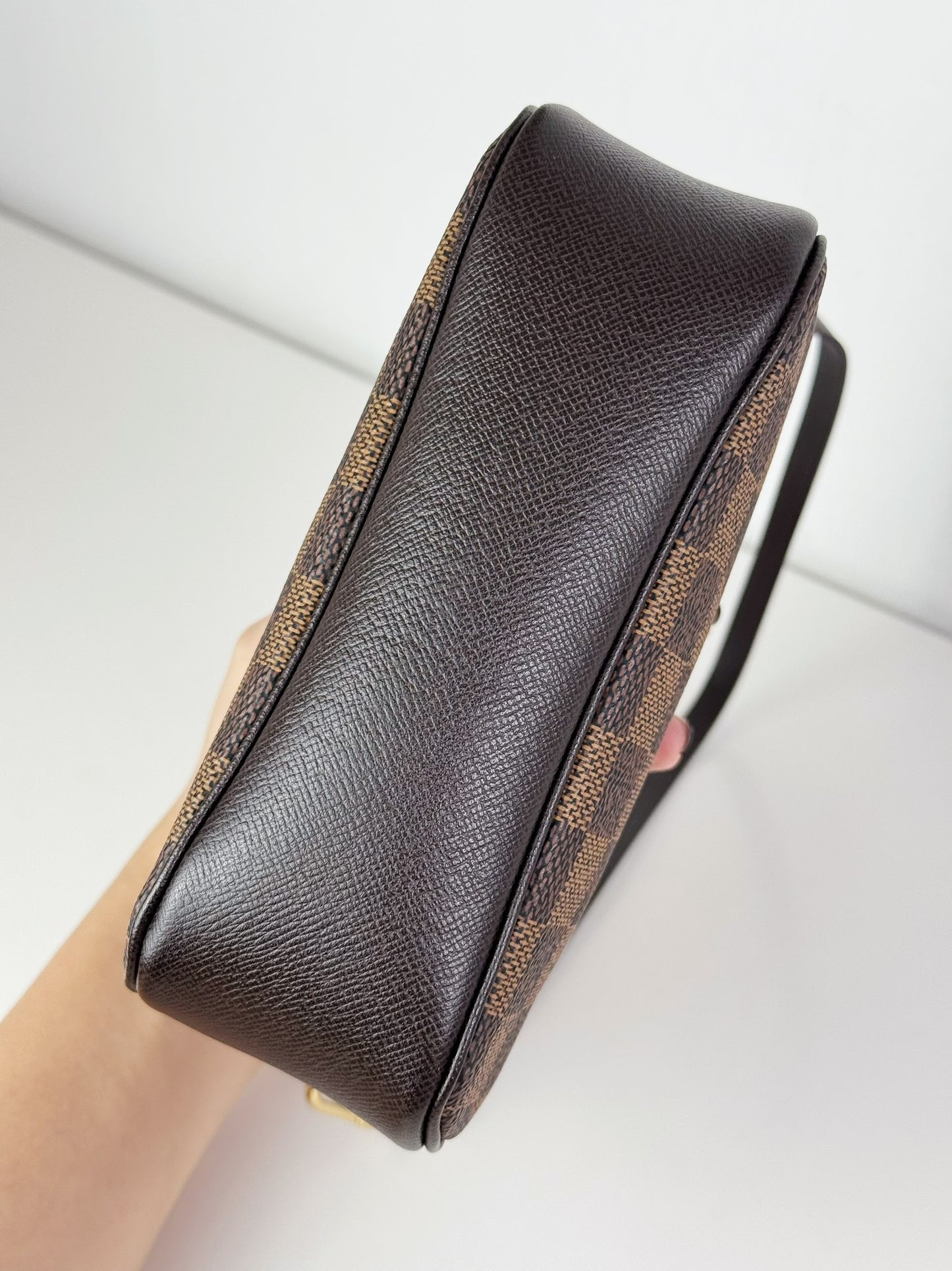 Louis Vuitton Vintage Damier Trousse Pochette Shoulder Crossbody Bag