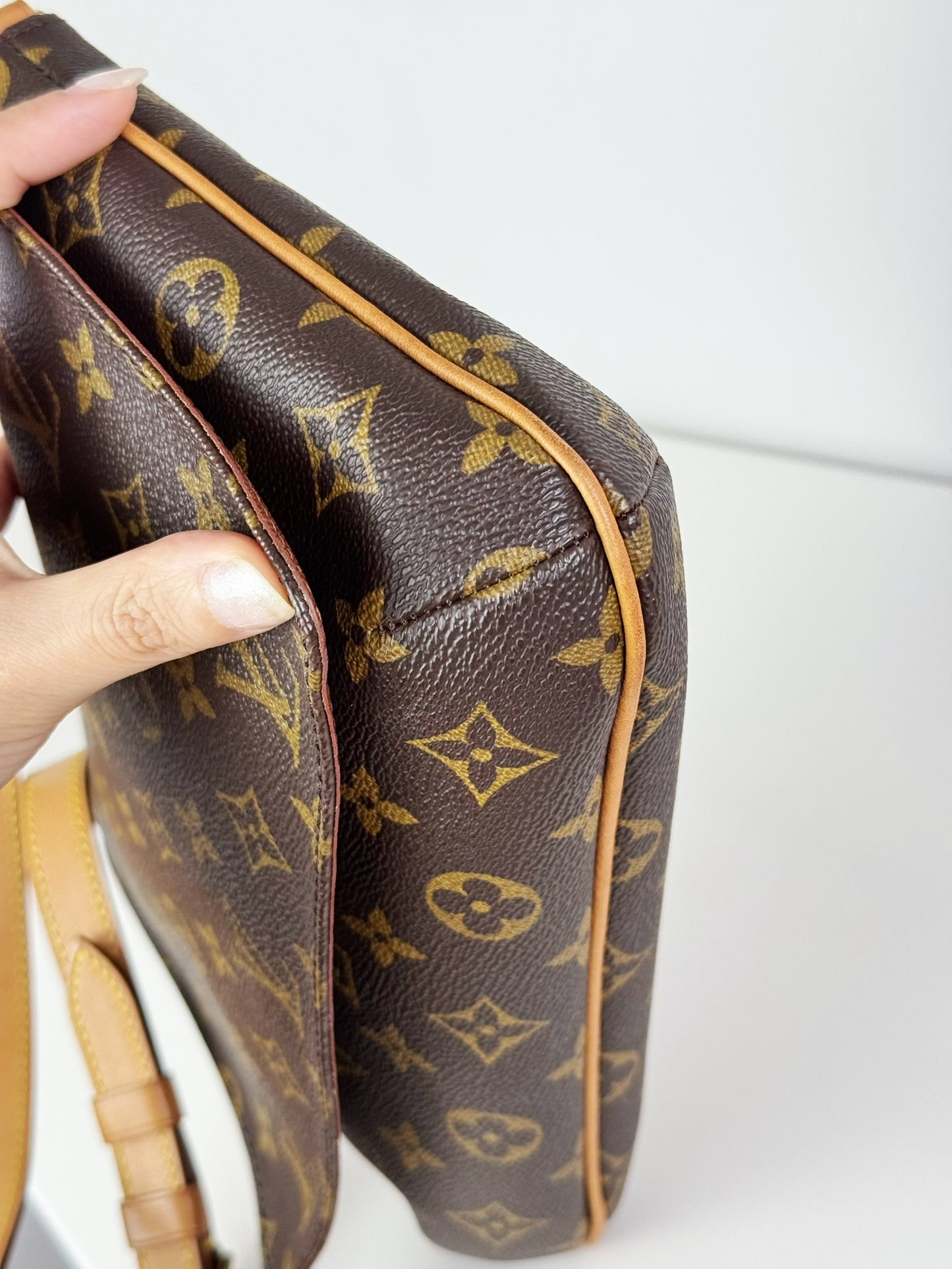 Louis Vuitton Musette Tango Shoulder Crossbody Bag