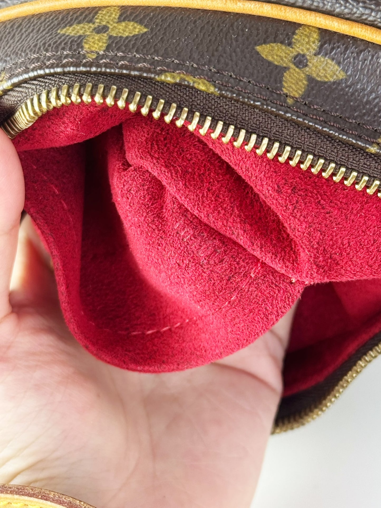 Louis Vuitton Vintage Croissant MM Shoulder Bag