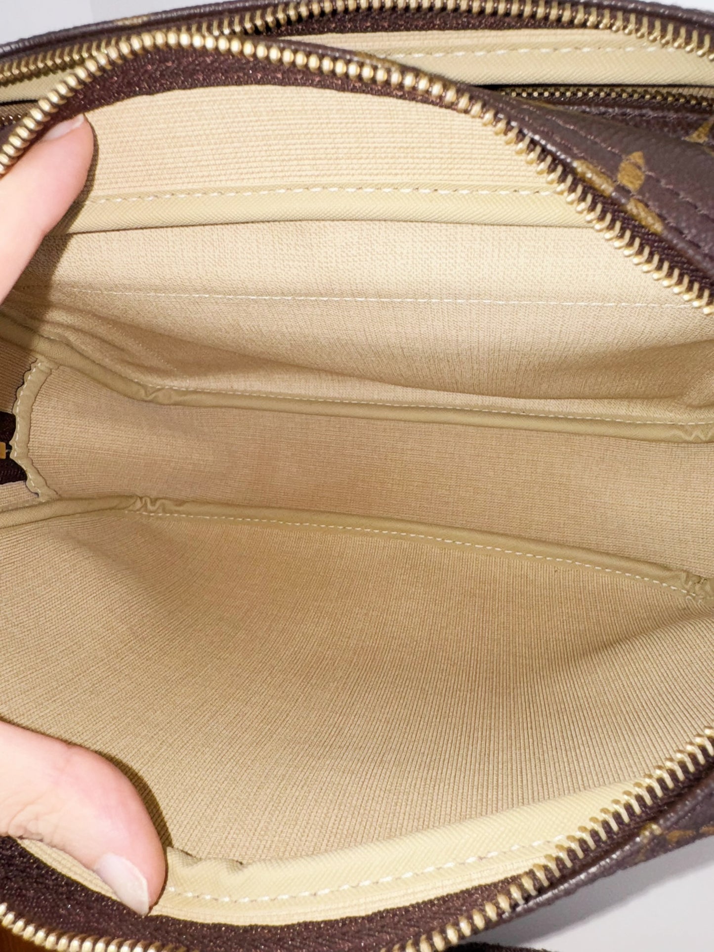 Louis Vuitton Vintage Reporter Shoulder Crossbody Bag