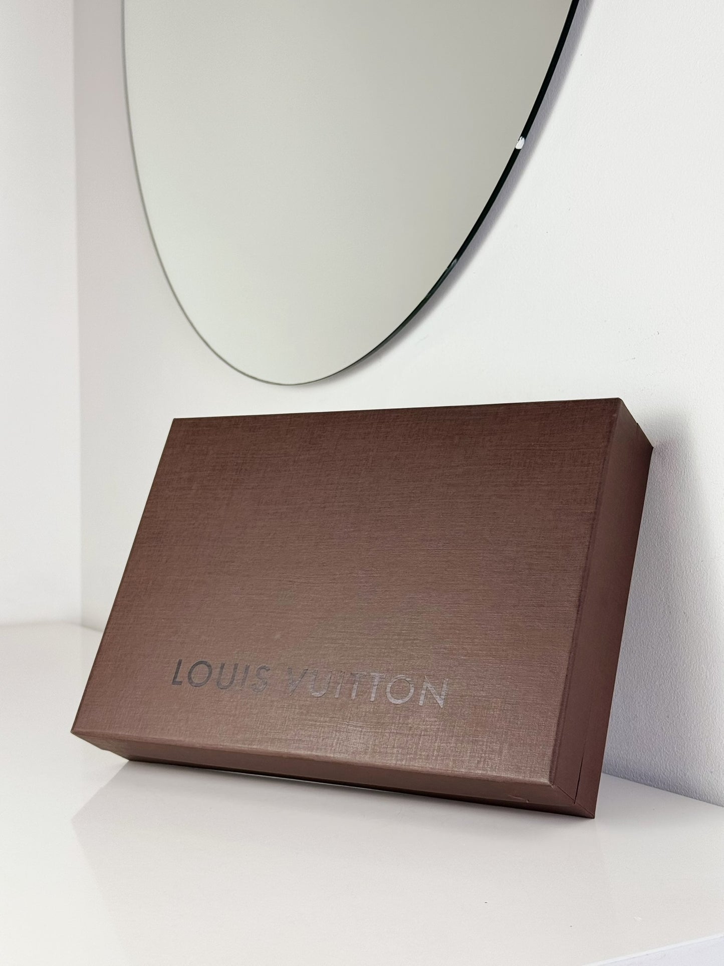 Louis Vuitton Vintage Pochette Accessoires Shoulder Crossbody Bag