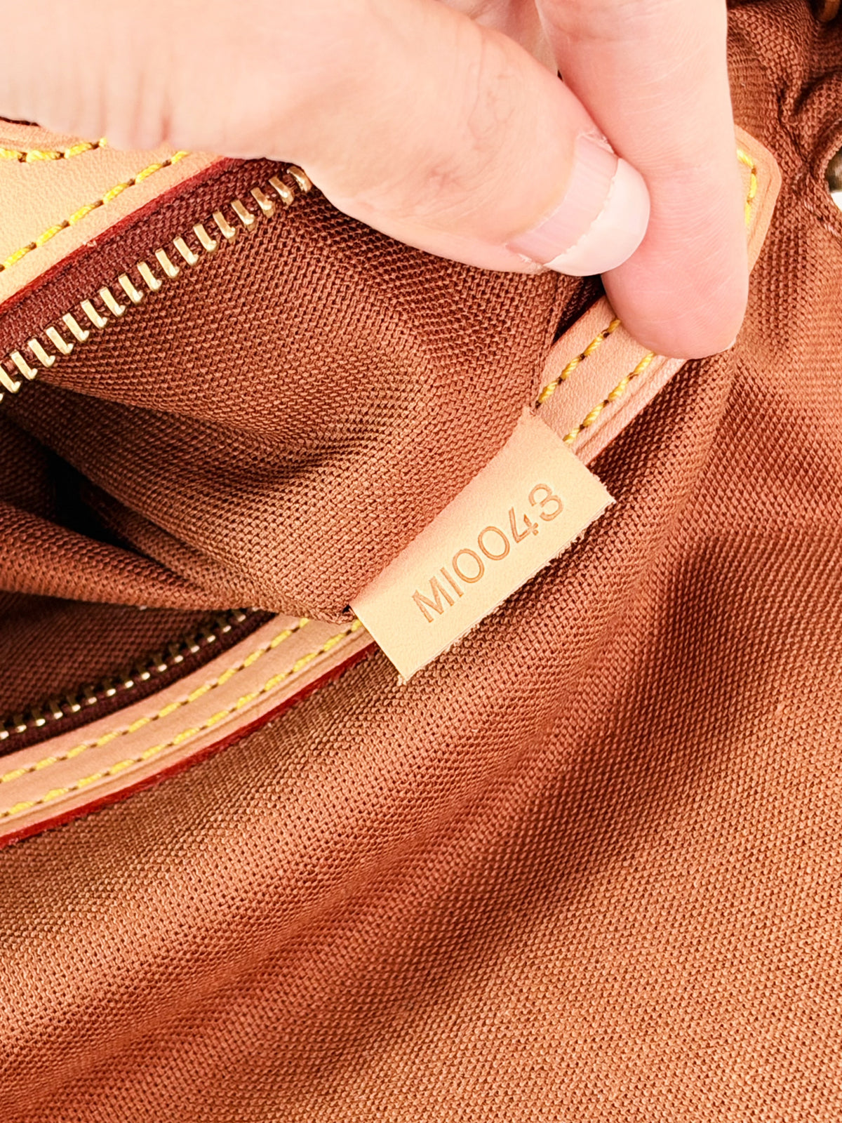 Louis Vuitton Vintage Mini Looping Shoulder Bag