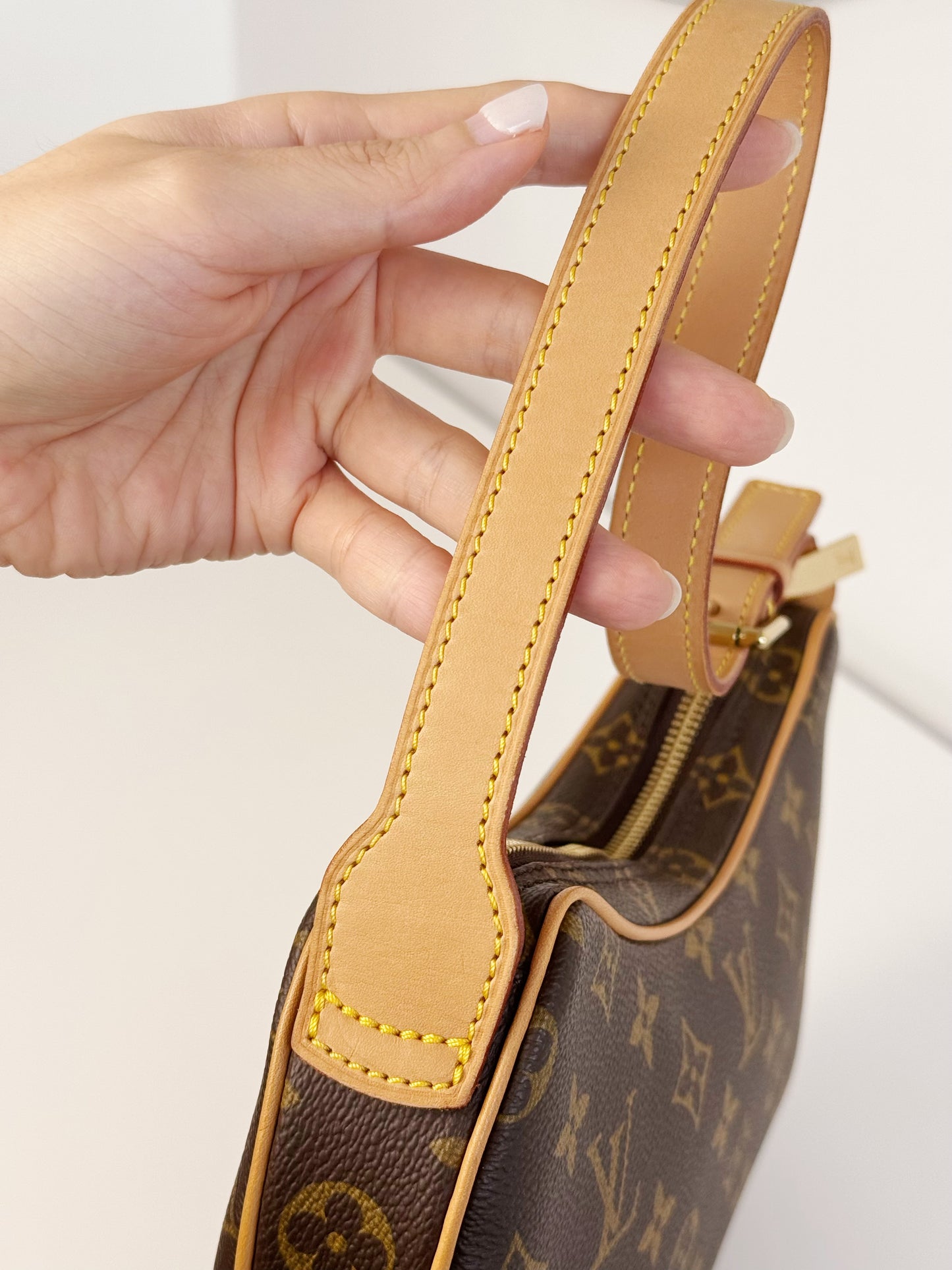 Louis Vuitton Vintage Croissant PM Shoulder Bag