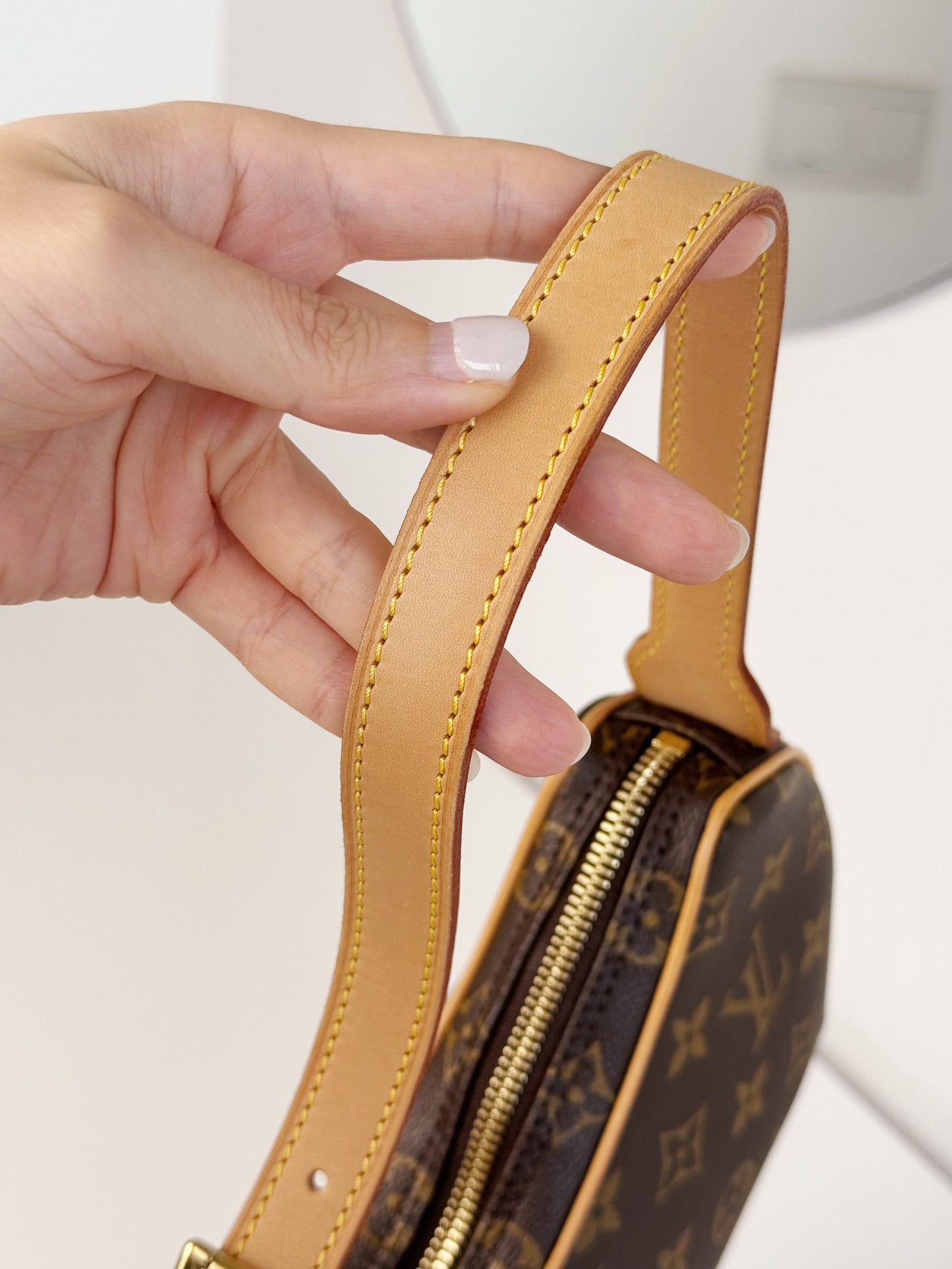 Louis Vuitton Vintage Croissant PM Shoulder Bag