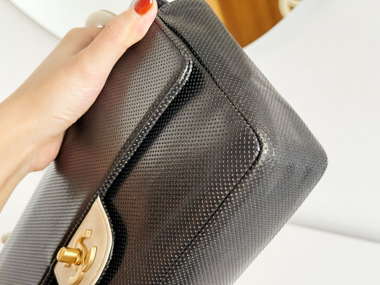 Chanel Vintage Punch Leather Flap 25 Shoulder Crossbody Bag