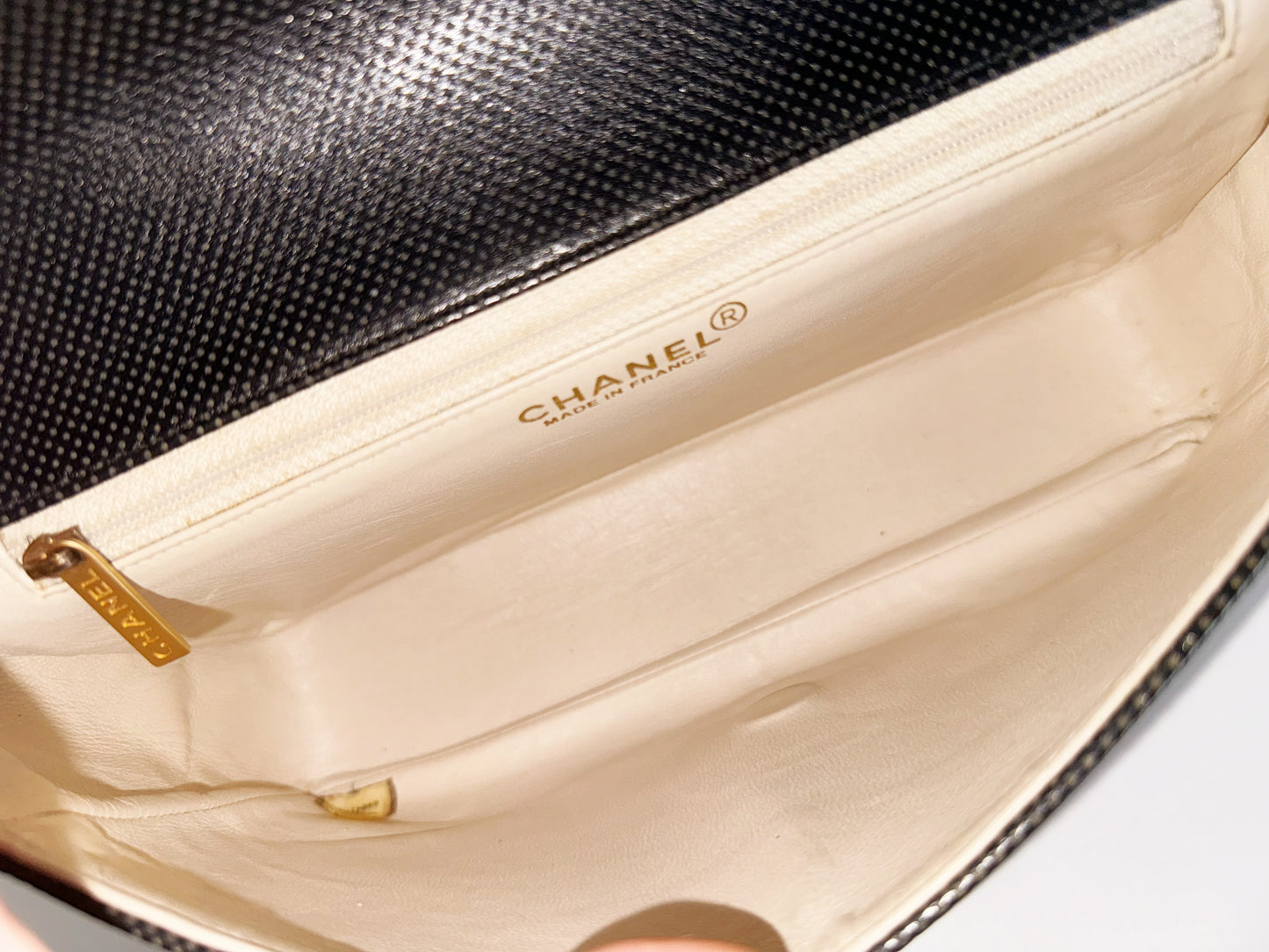 Chanel Vintage Punch Leather Flap 25 Shoulder Crossbody Bag