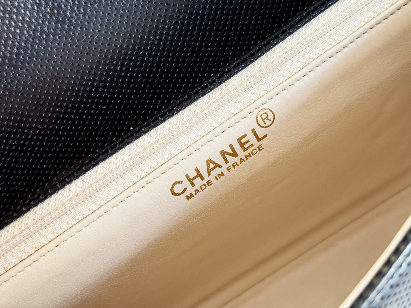 Chanel Vintage Punch Leather Flap 25 Shoulder Crossbody Bag