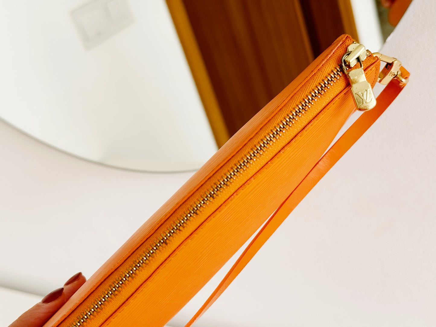 Louis Vuitton Vintage Epi Pochette Accessoires Shoulder Crossbody Bag