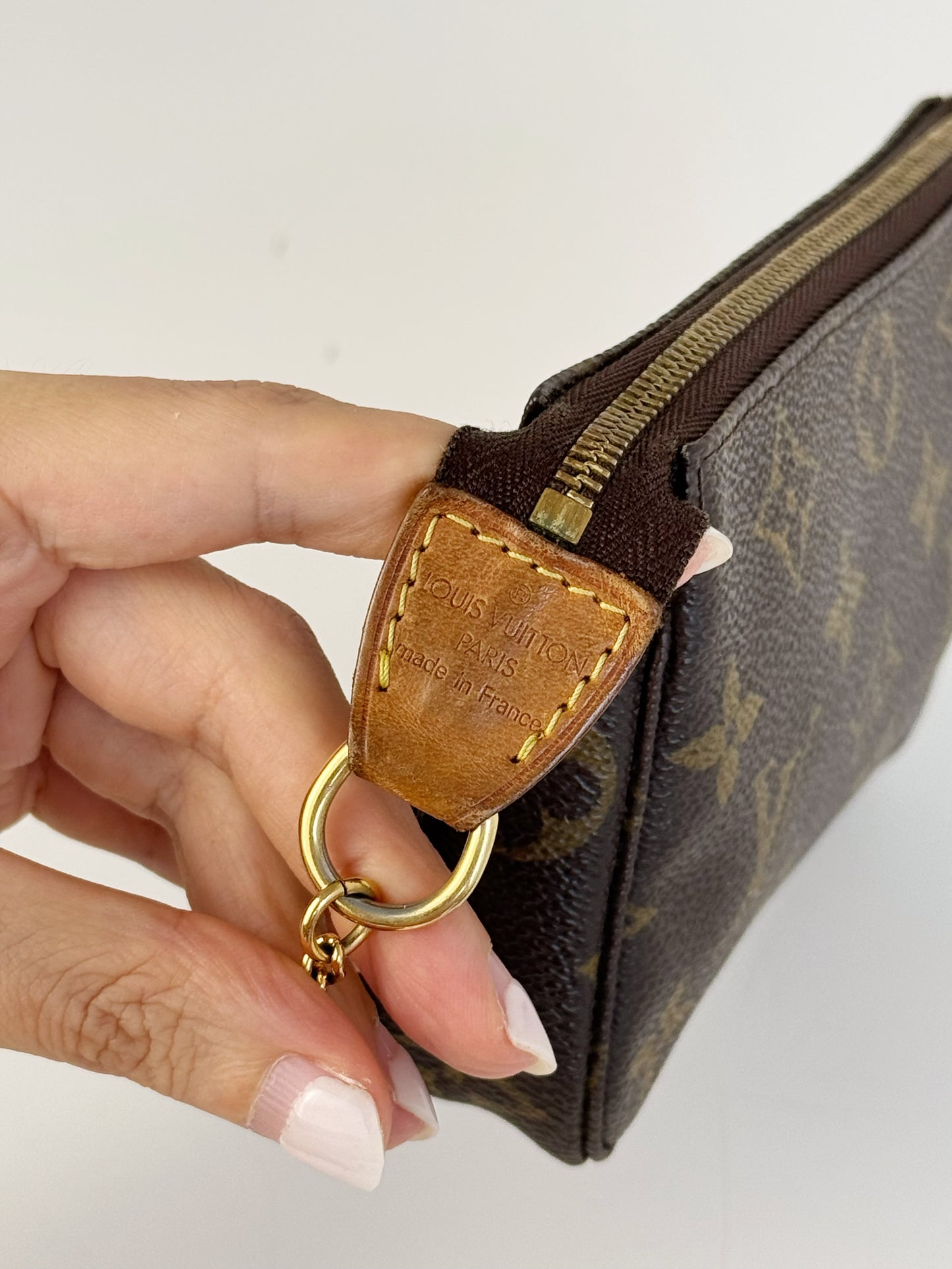 Louis Vuitton Vintage Mini Pochette Accessoires Shoulder Crossbody Bag