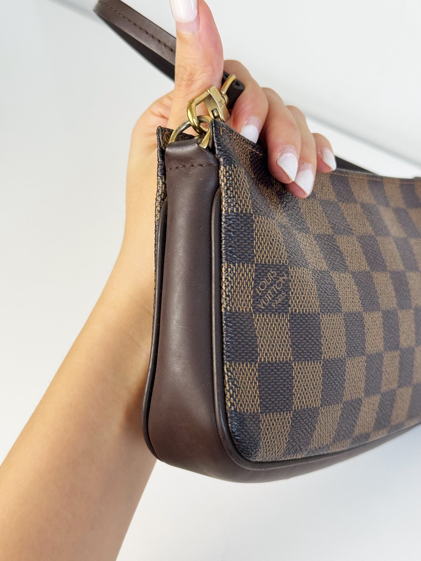 Louis Vuitton Vintage Damier Navona Shoulder Crossbody Bag