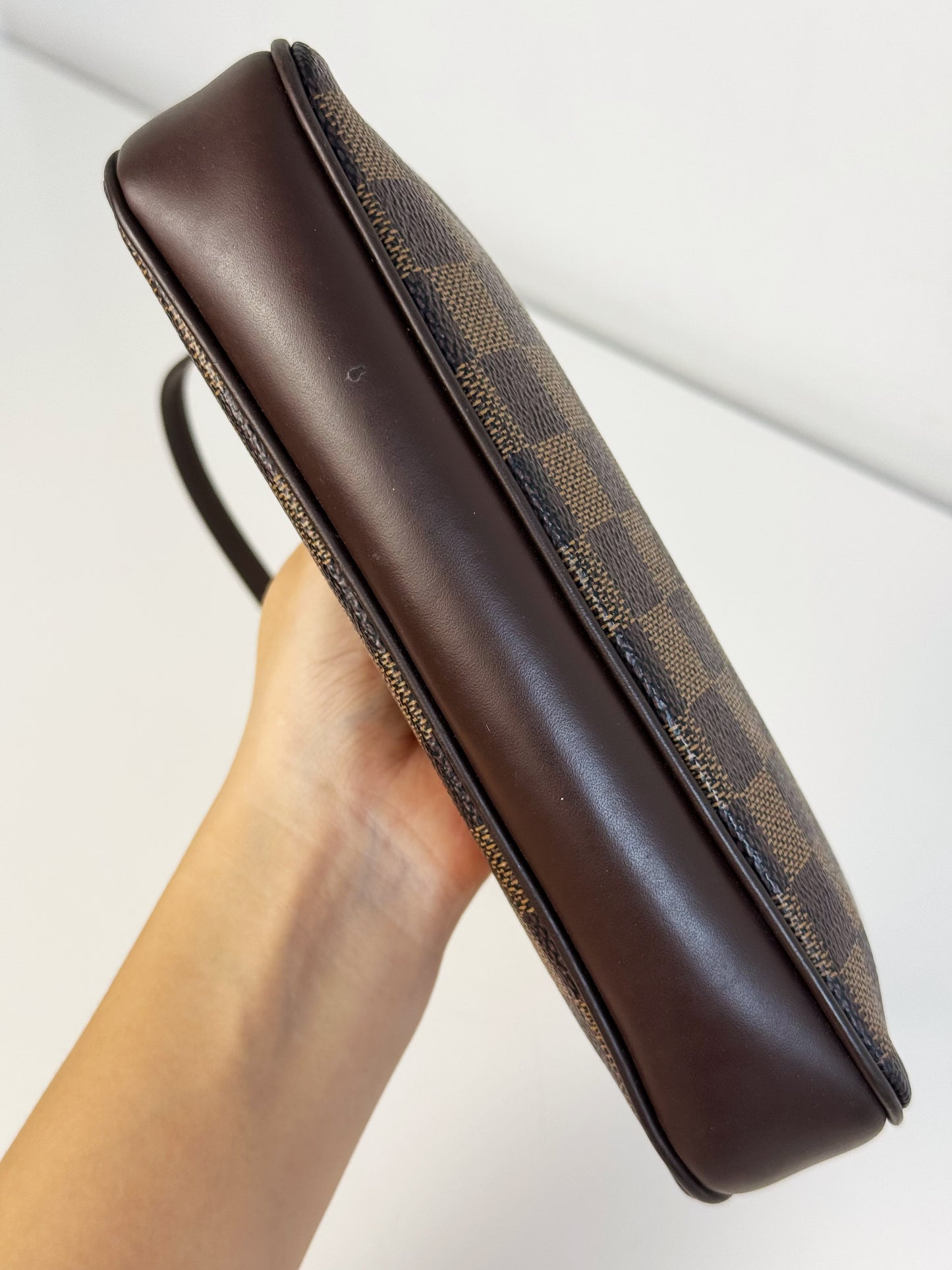 Louis Vuitton Vintage Damier Navona Shoulder Crossbody Bag