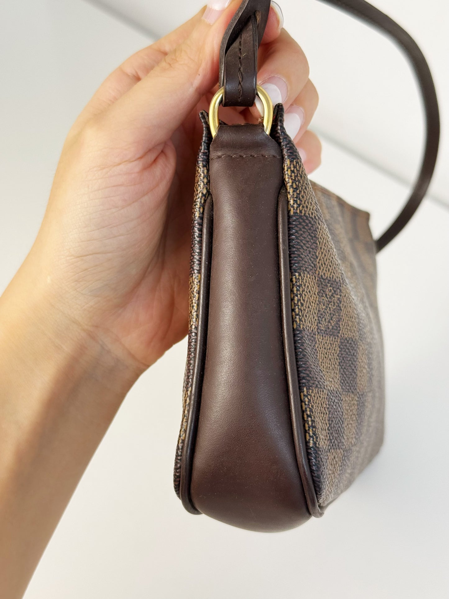Louis Vuitton Vintage Damier Navona Shoulder Crossbody Bag