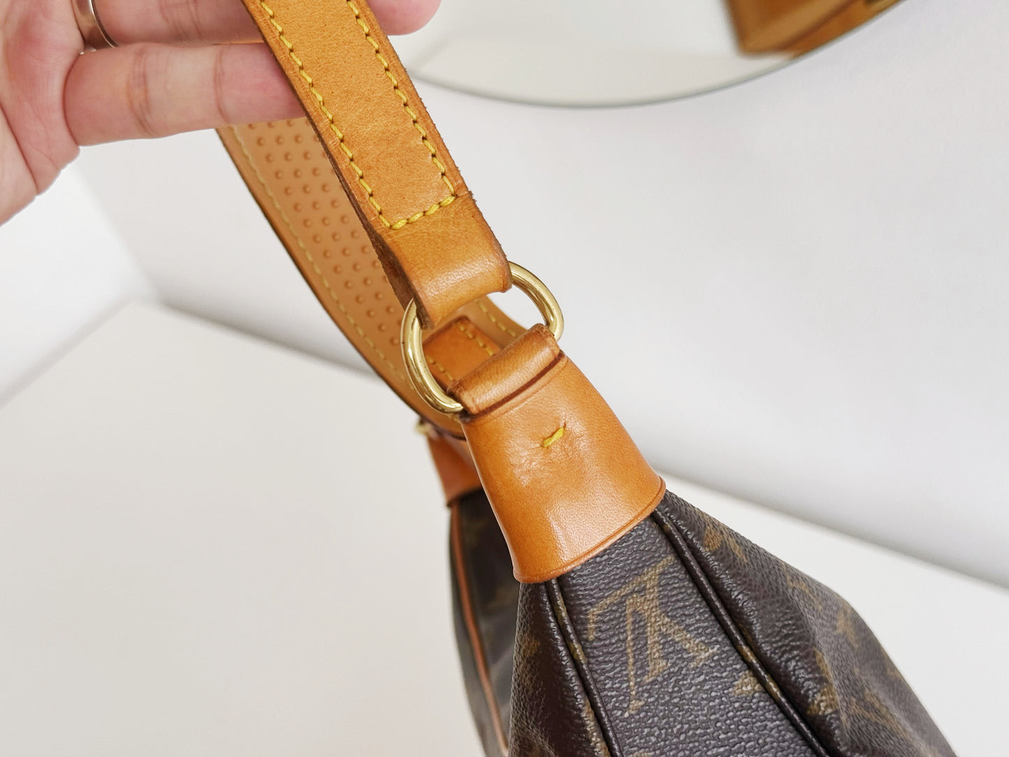 Louis Vuitton Vintage Boulogne Shoulder Crossbody Bag
