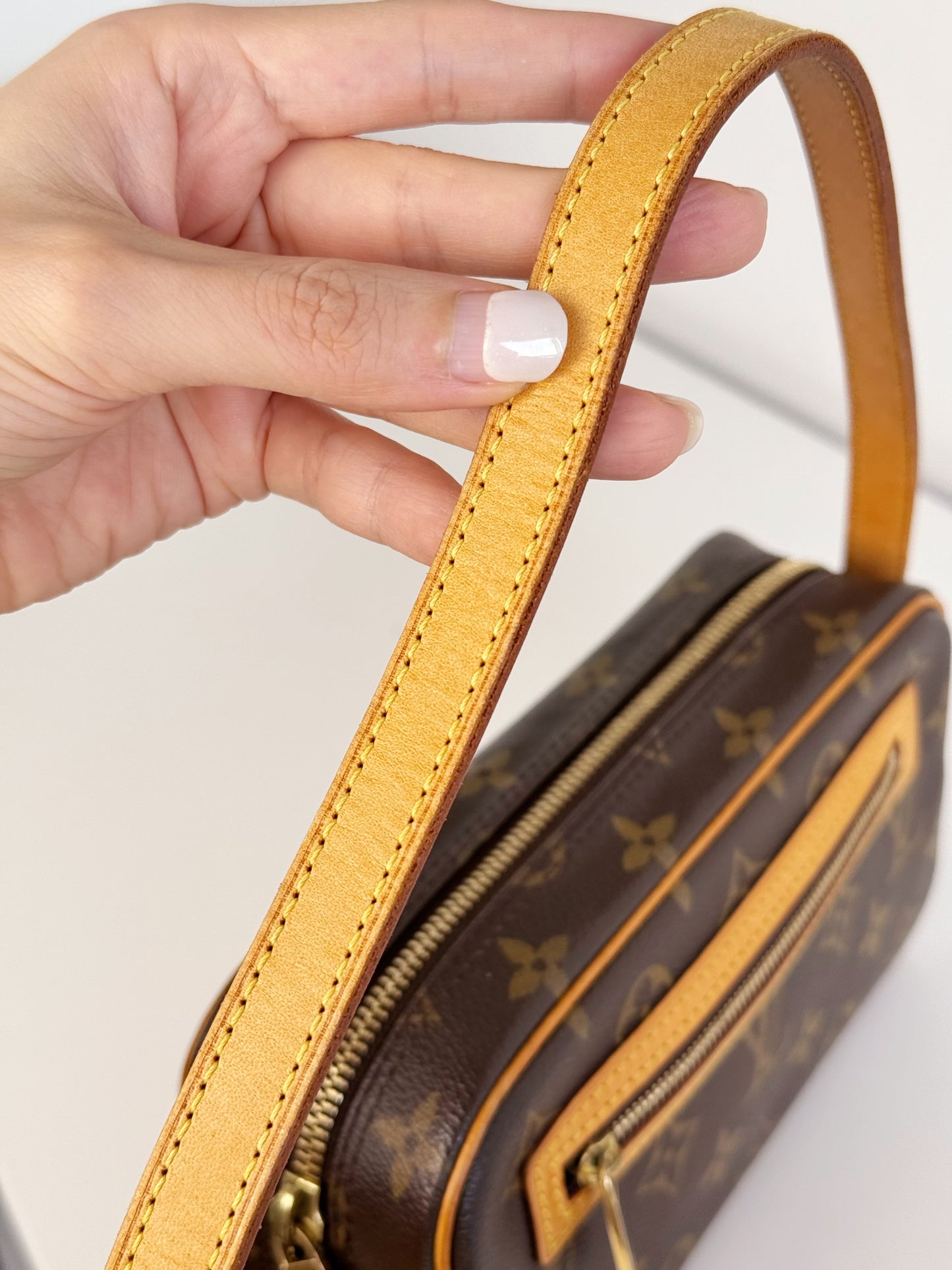 Louis Vuitton Vintage Cite PM Shoulder Bag