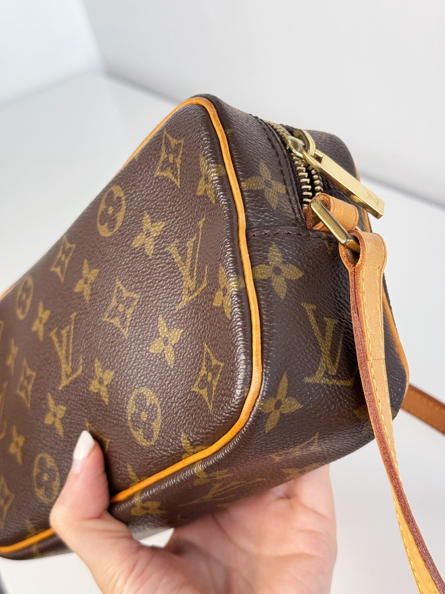 Louis Vuitton Vintage Cite PM Shoulder Bag