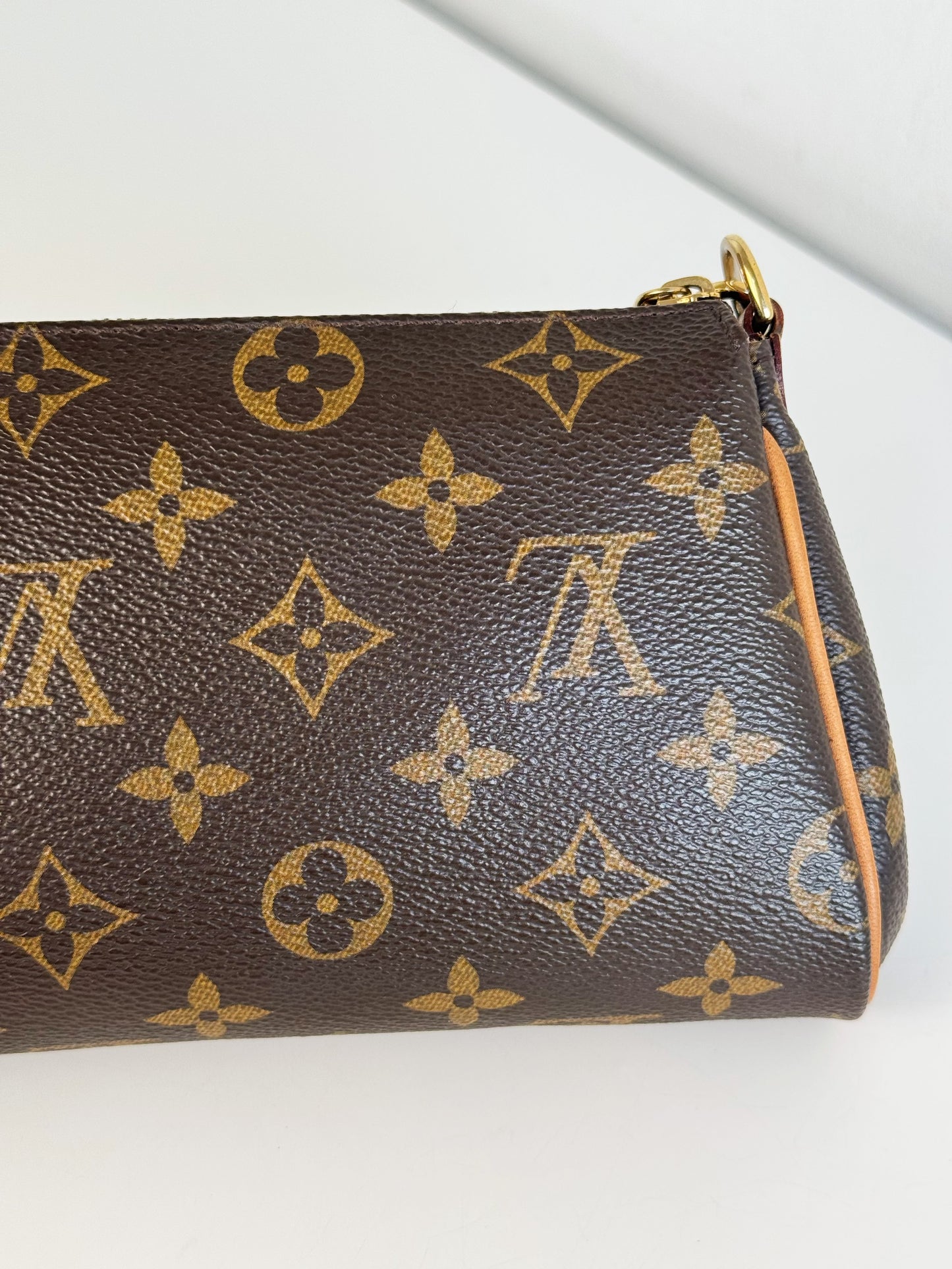 Louis Vuitton Vintage Eva Shoulder Crossbody Bag