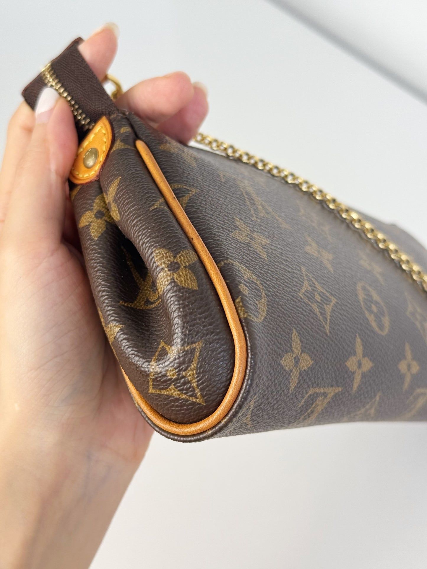 Louis Vuitton Vintage Eva Shoulder Crossbody Bag