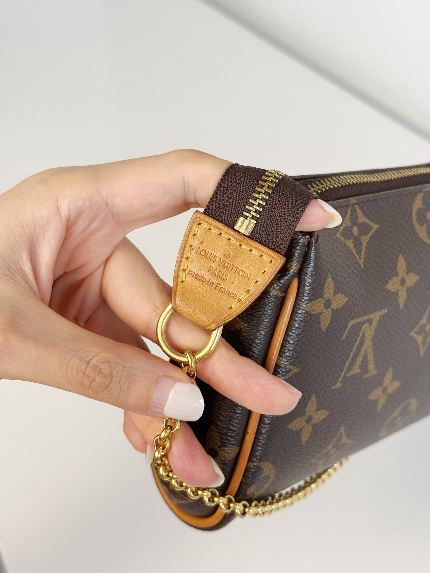 Louis Vuitton Vintage Eva Shoulder Crossbody Bag