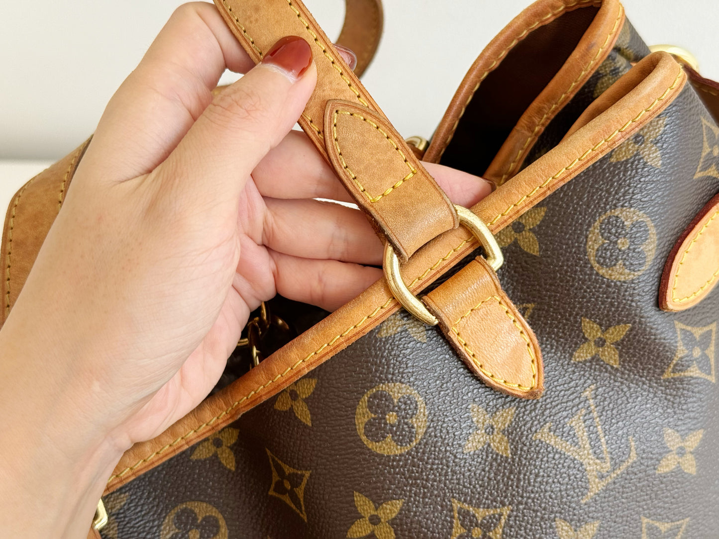 Louis Vuitton Vintage Batignolles Shoulder Tote Bag