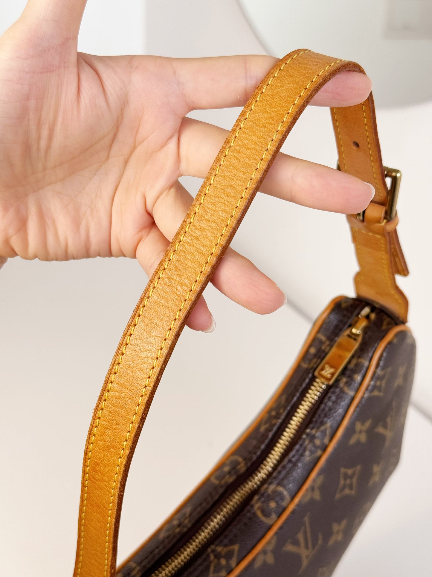 Louis Vuitton Vintage Croissant PM Shoulder Bag