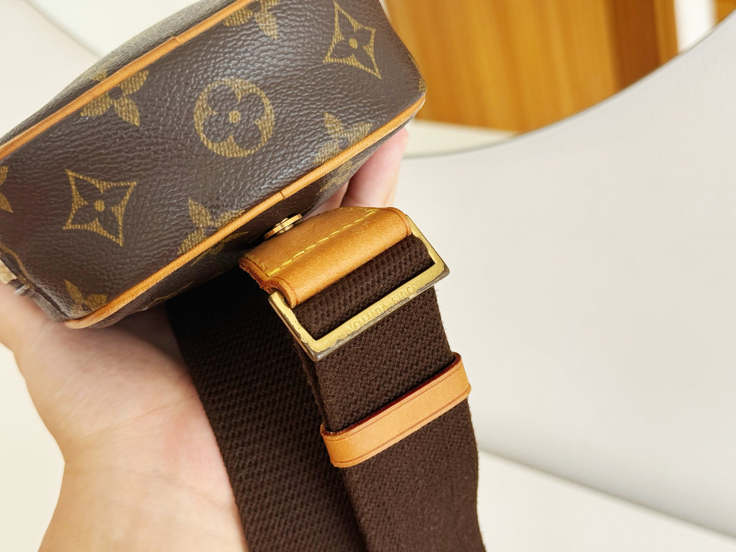 Louis Vuitton Vintage Gange Shoulder Crossbody Bag