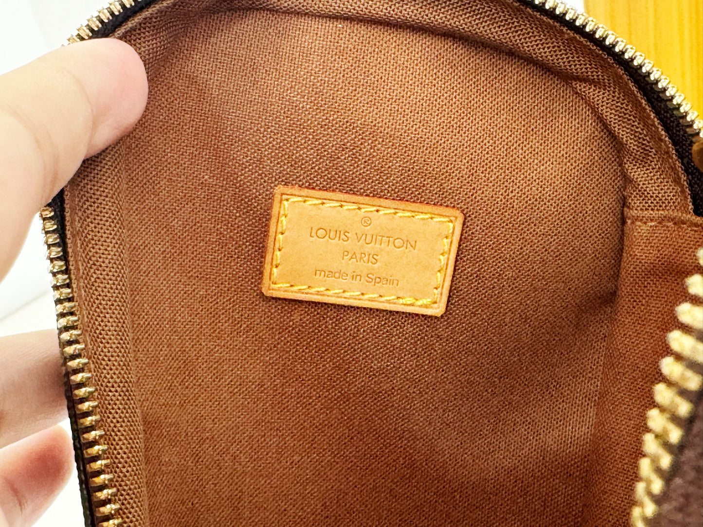 Louis Vuitton Vintage Gange Shoulder Crossbody Bag