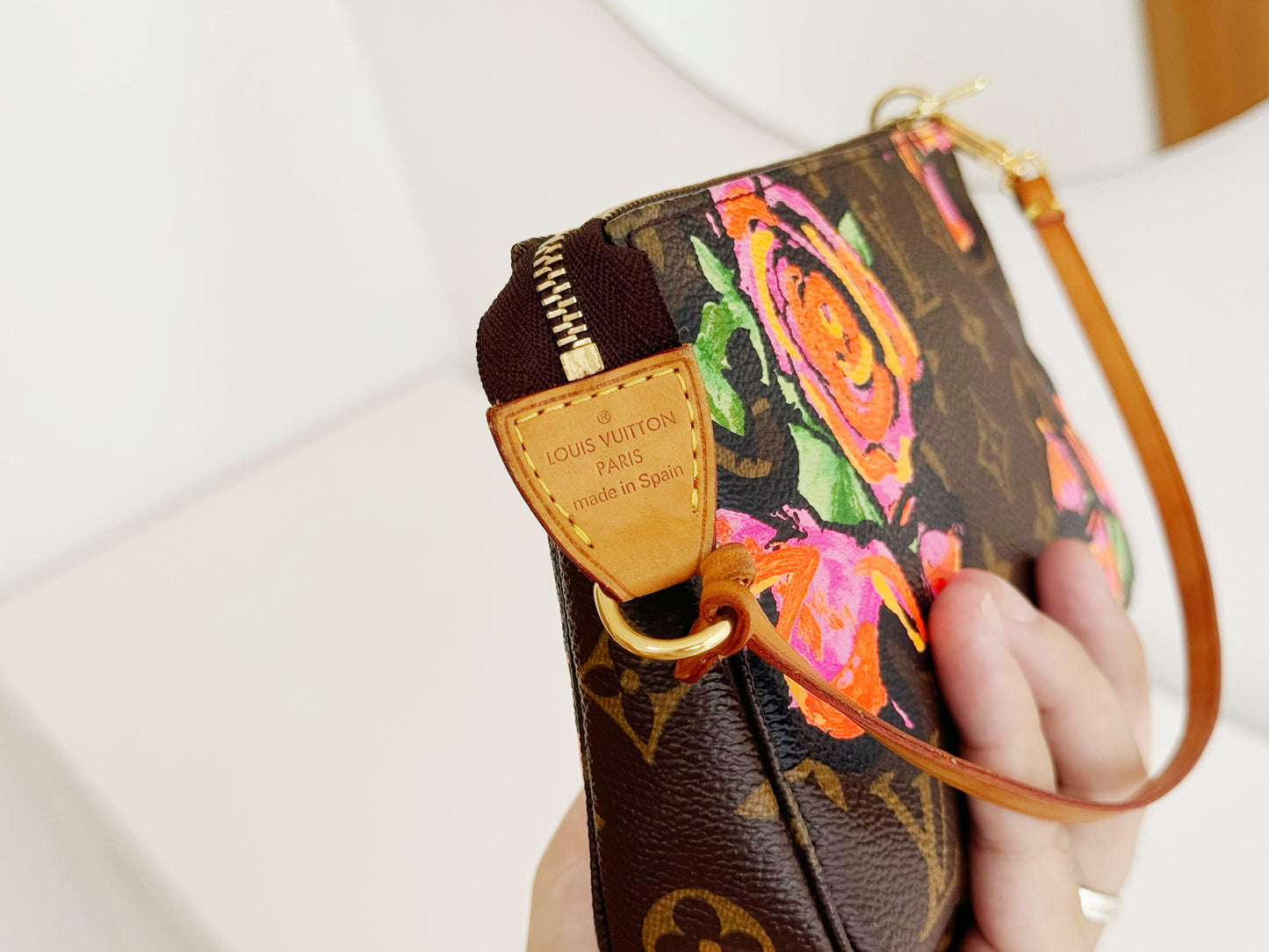 Louis Vuitton Vintage Limited Edition Rose Pochette Accessoires Shoulder Crossbody Bag