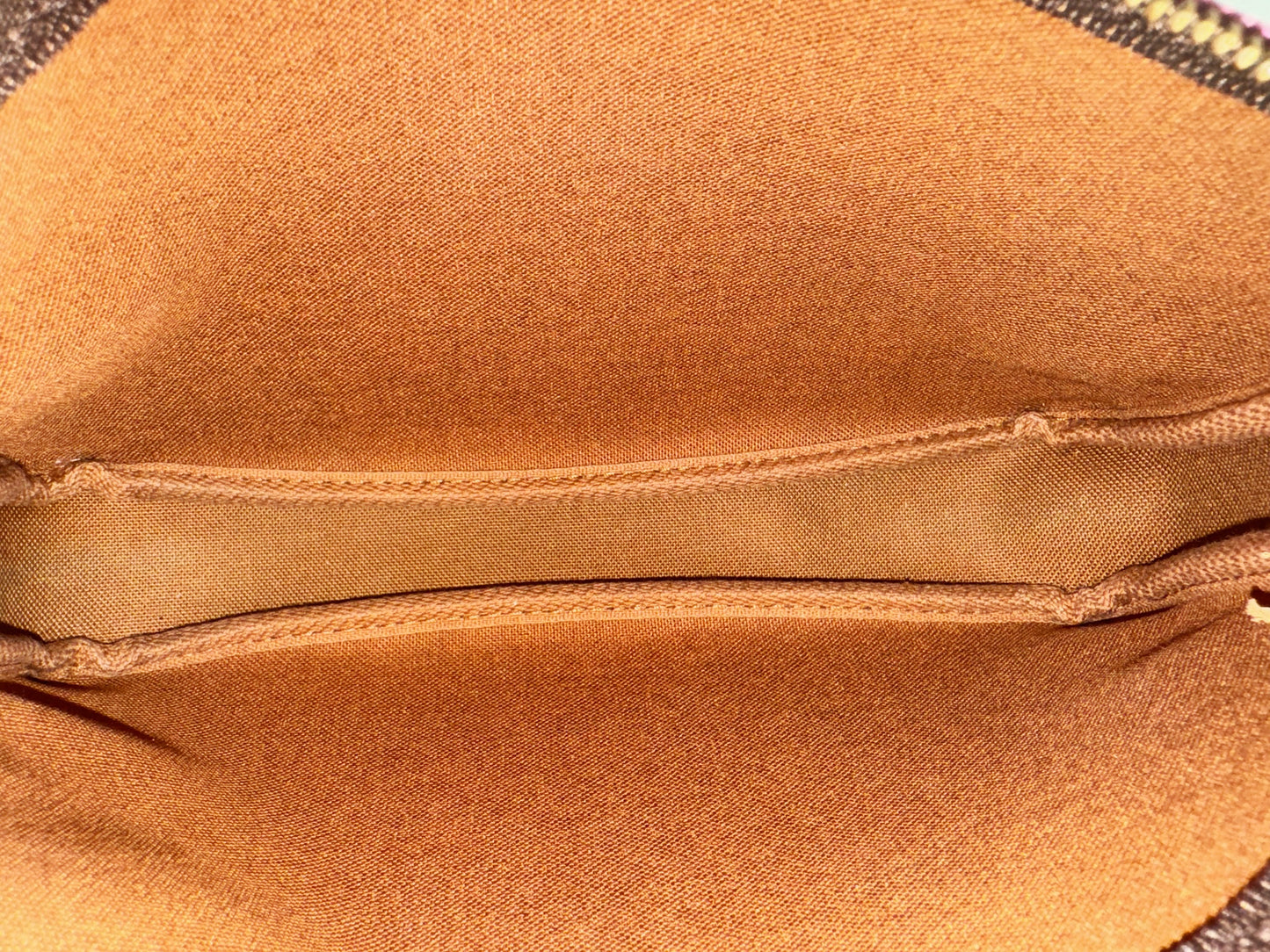 Louis Vuitton Vintage Limited Edition Rose Pochette Accessoires Shoulder Crossbody Bag