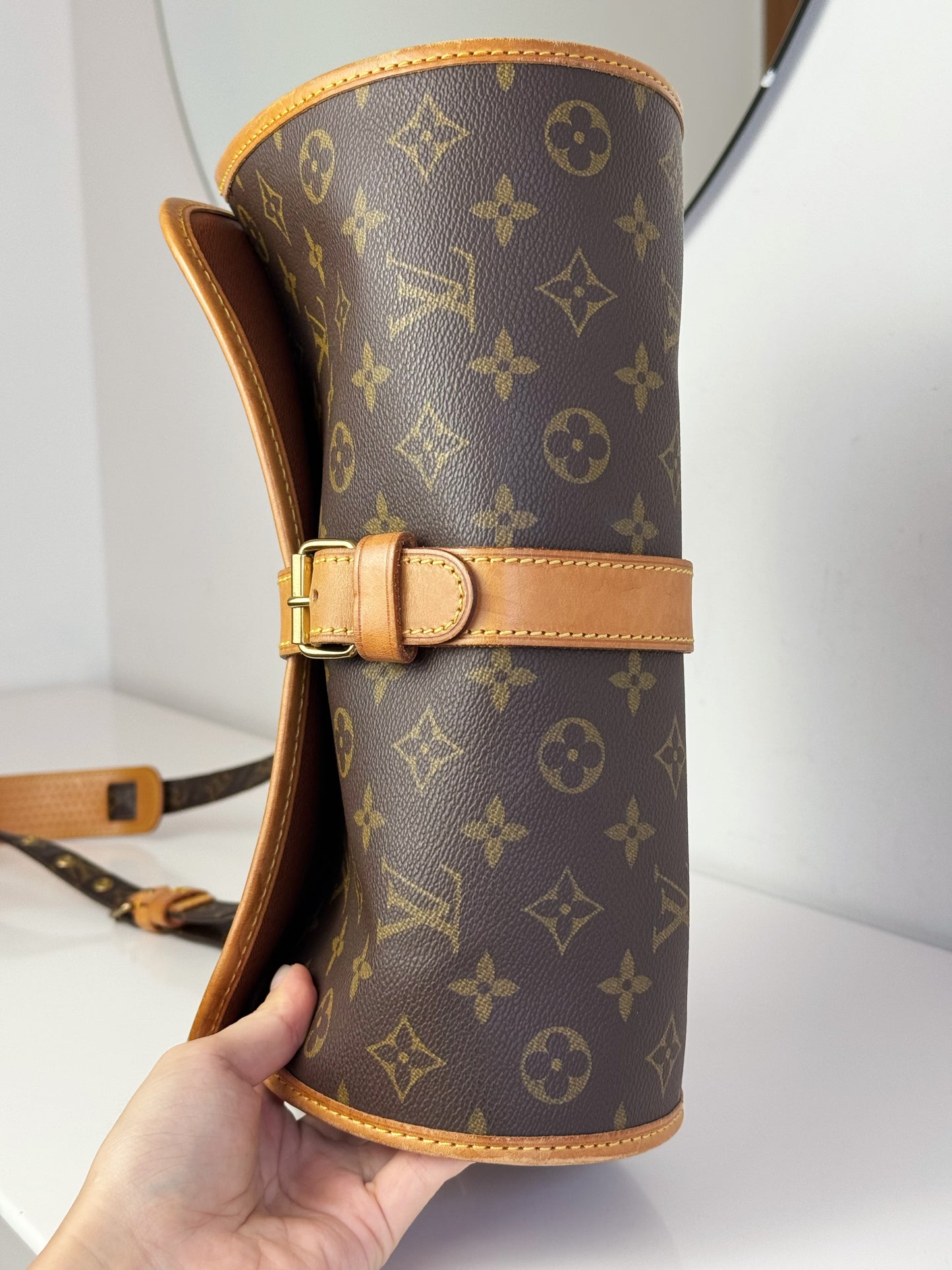 Louis Vuitton Vintage Marne Shoulder Crossbody Bag