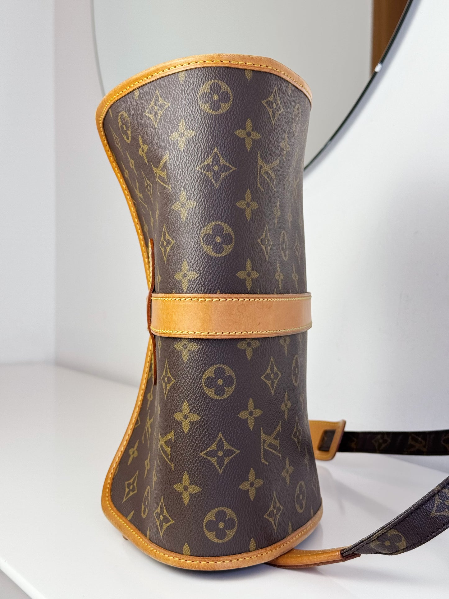 Louis Vuitton Vintage Marne Shoulder Crossbody Bag