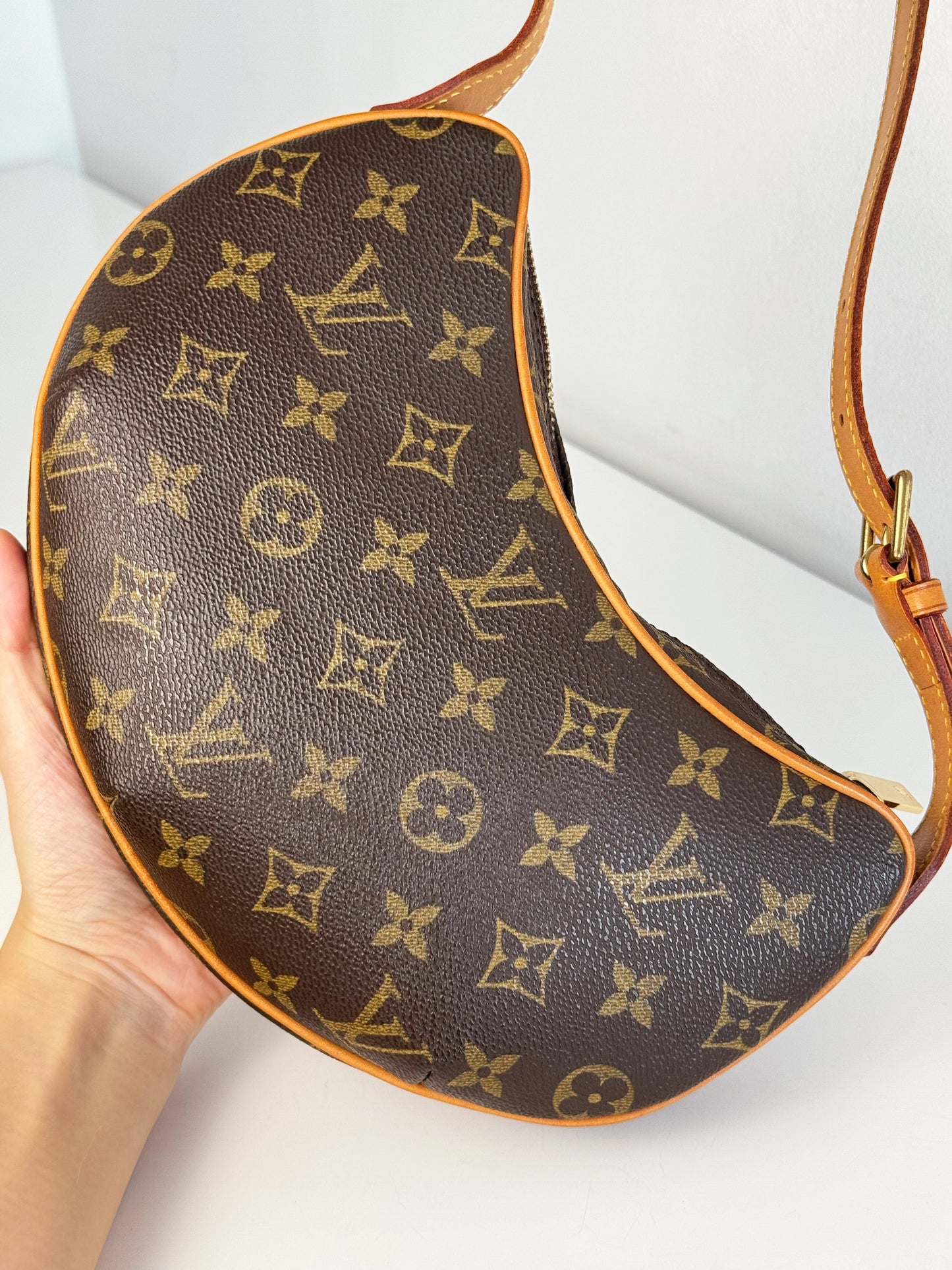 Louis Vuitton Vintage Croissant PM Shoulder Bag