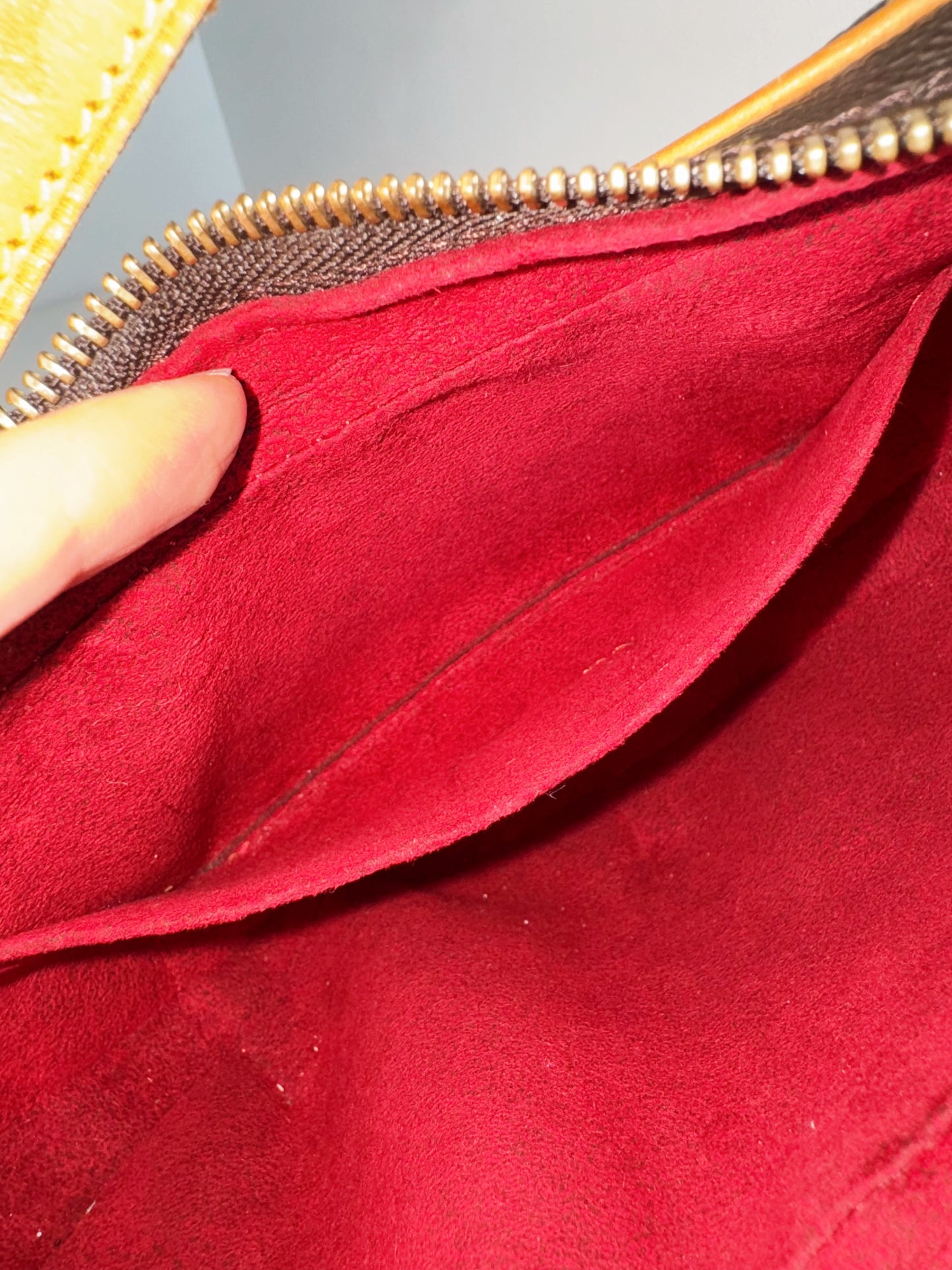 Louis Vuitton Vintage Croissant PM Shoulder Bag