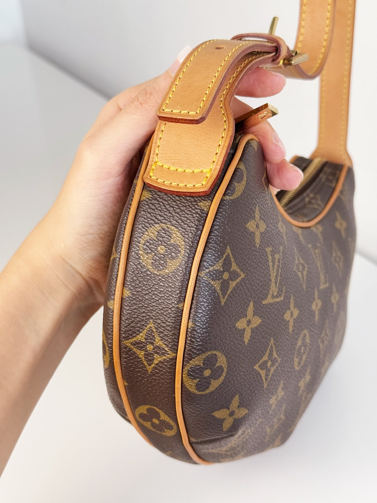 Louis Vuitton Vintage Croissant PM Shoulder Bag
