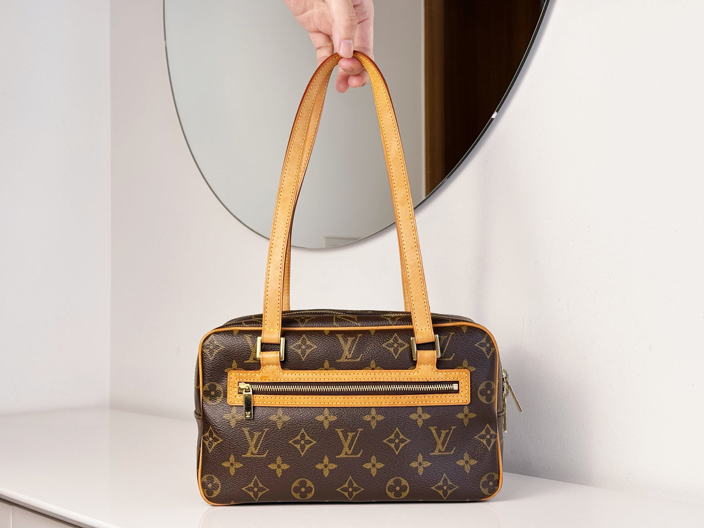Louis Vuitton Vintage Cite MM Shoulder Bag