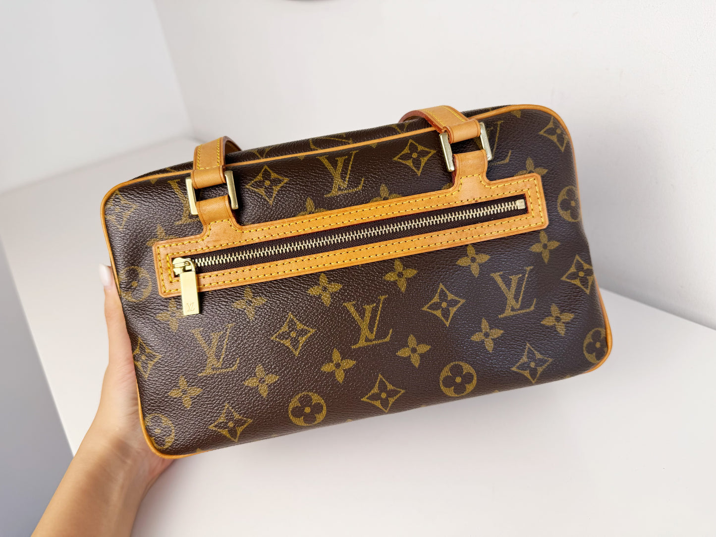 Louis Vuitton Vintage Cite MM Shoulder Bag
