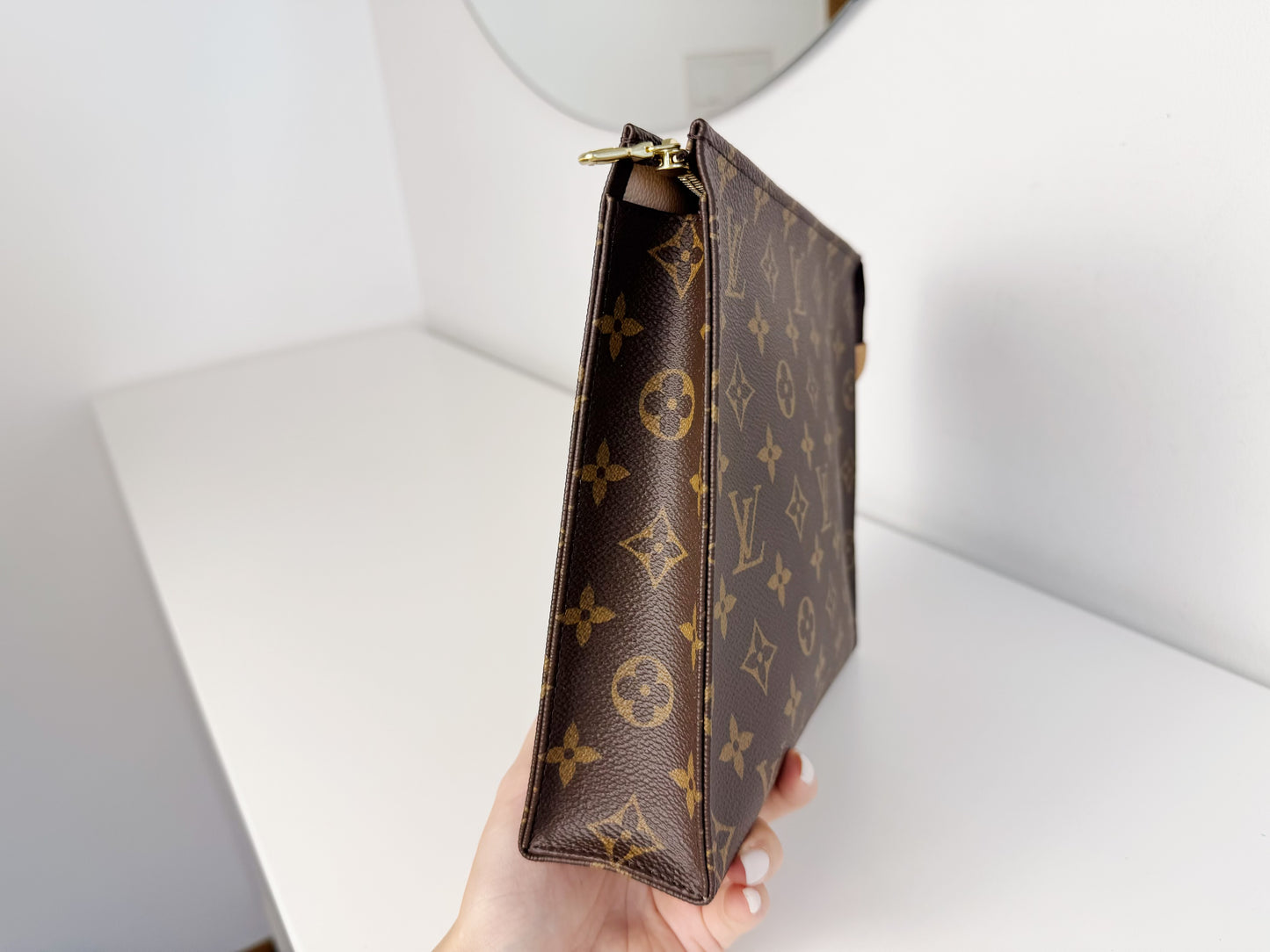 Louis Vuitton Vintage Toiletry 26 Handbag Crossbody Bag