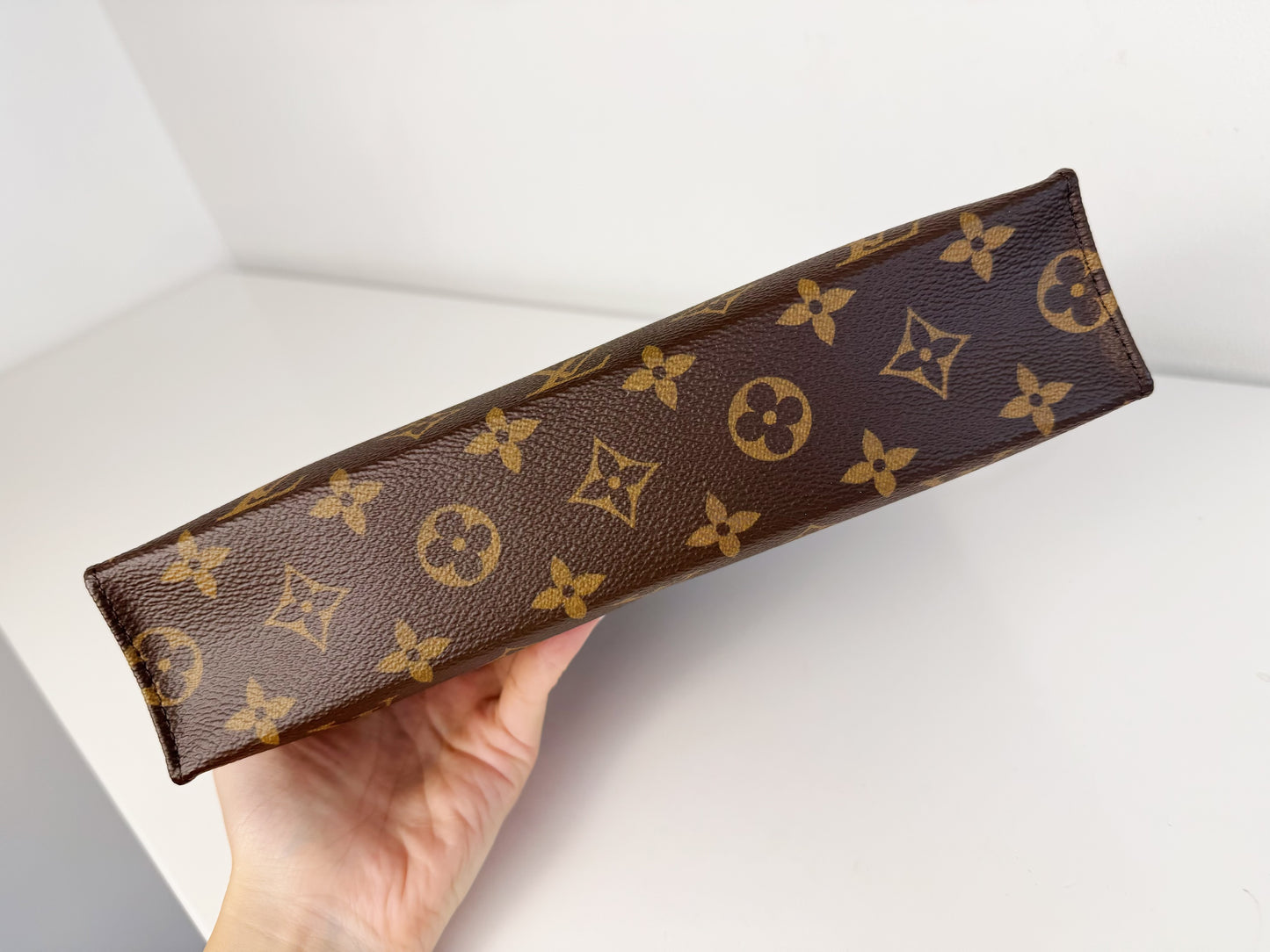 Louis Vuitton Vintage Toiletry 26 Handbag Crossbody Bag