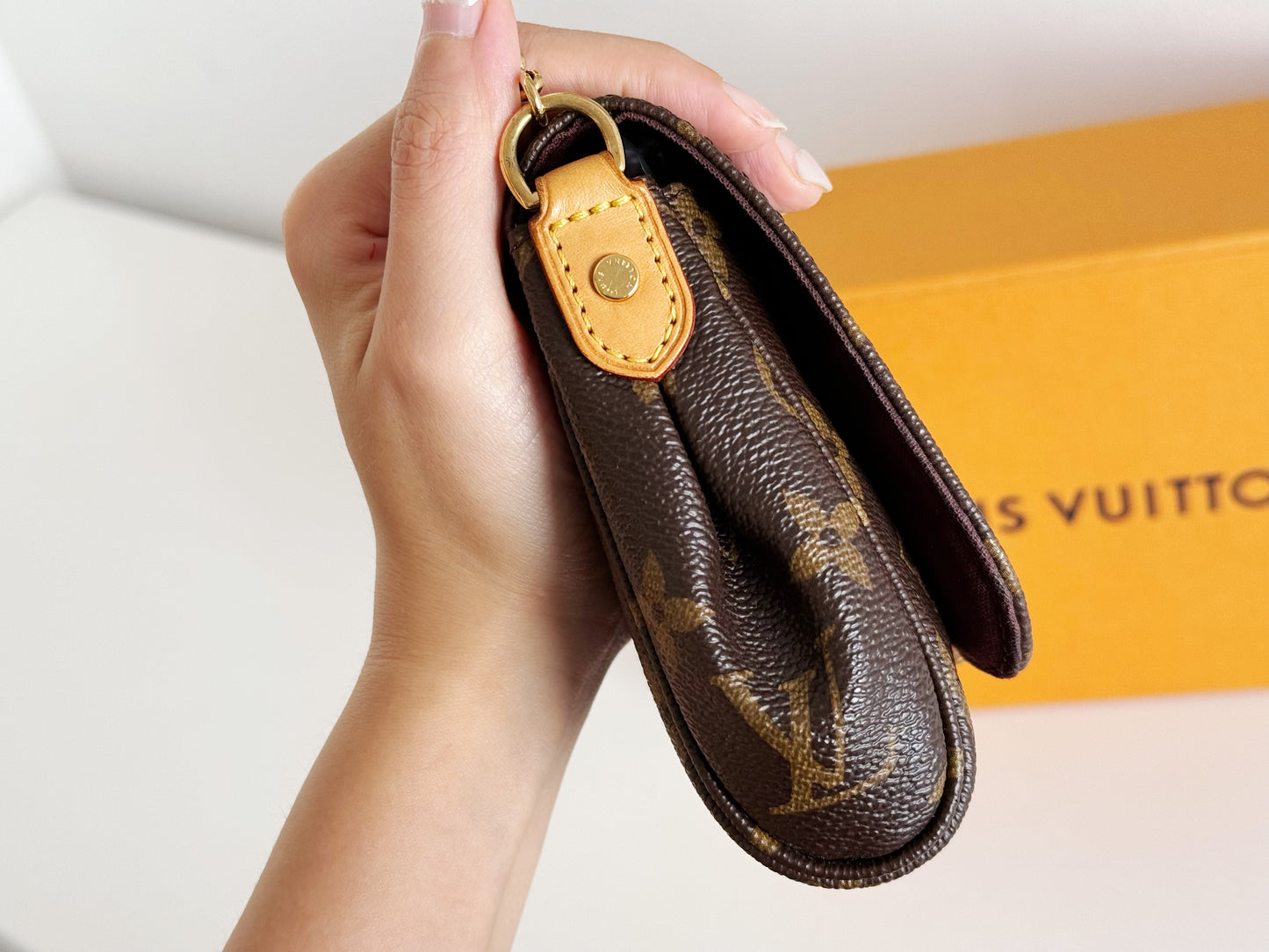 Louis Vuitton Vintage Favorite PM Shoulder Crossbody Bag